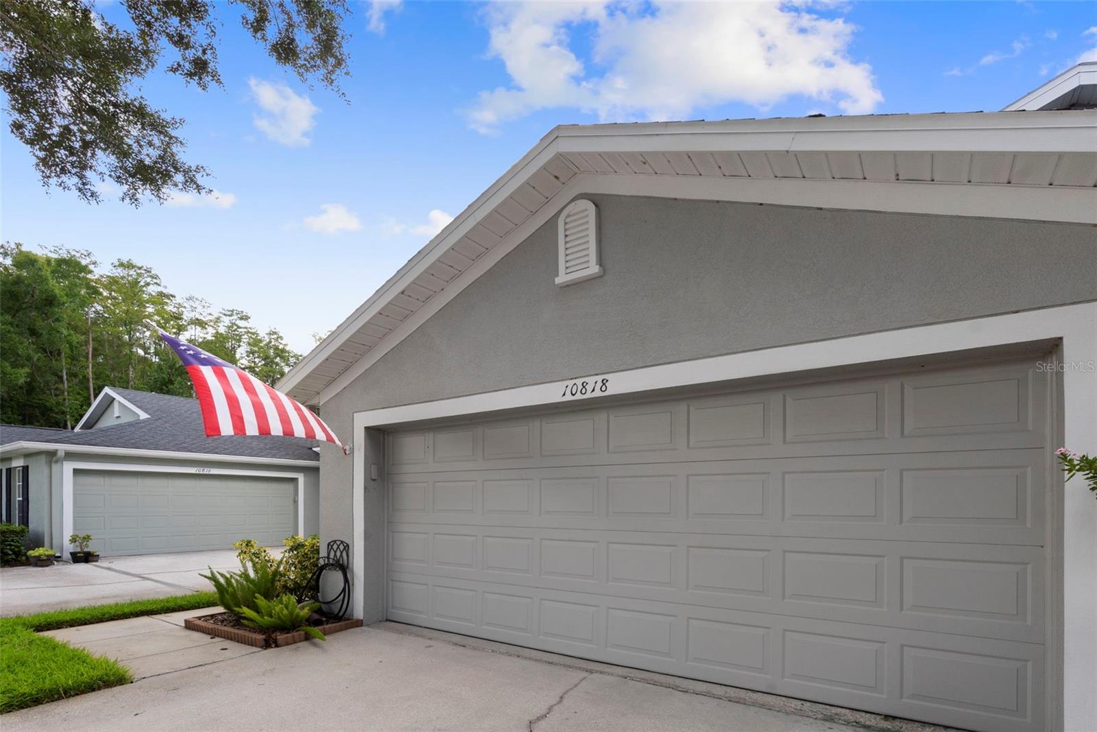 10818 ASHFORD OAKS DR — photo 8