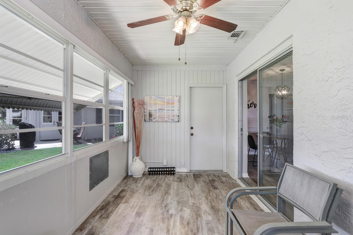 2210 GREENHAVEN DR #375 — photo 7