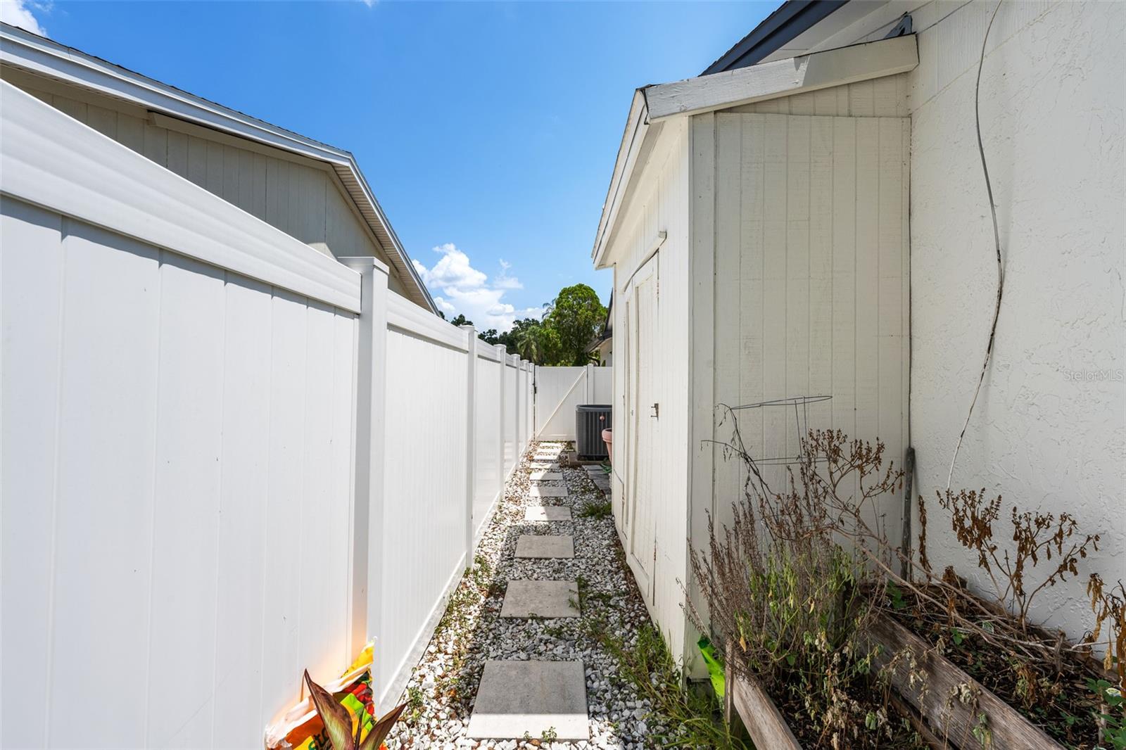 14018 CASCADE LN — photo 41