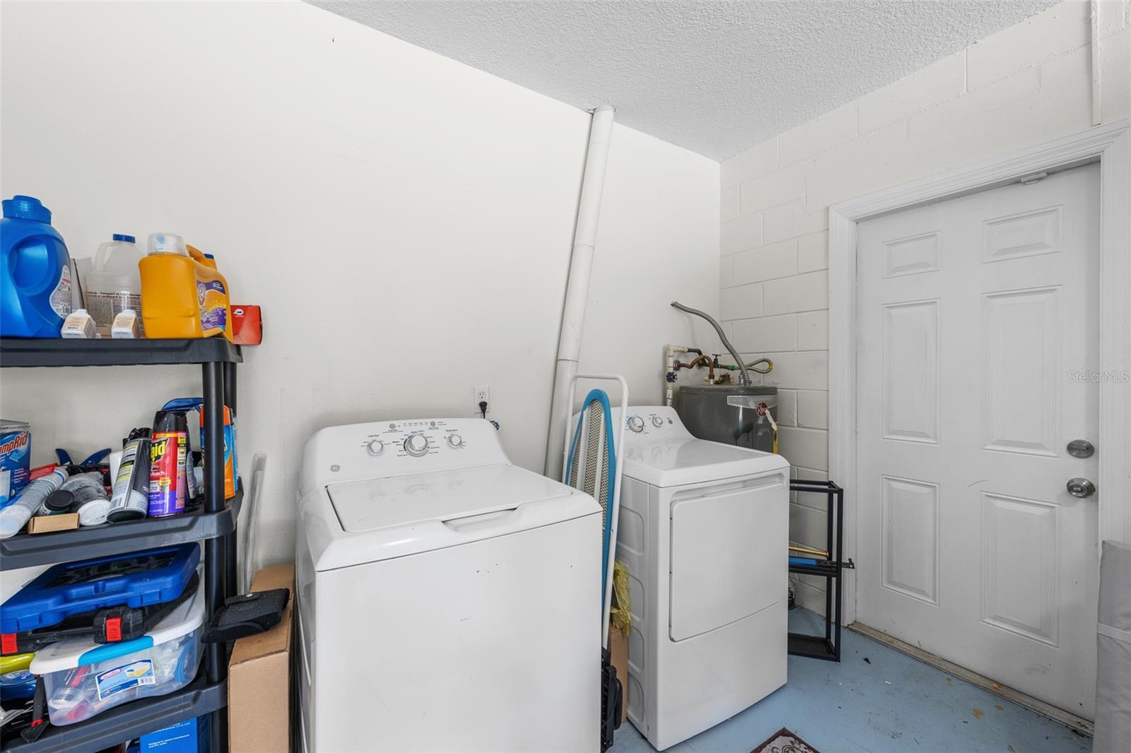 14018 CASCADE LN — photo 42