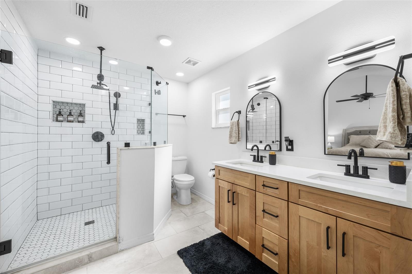 14018 CASCADE LN — photo 21