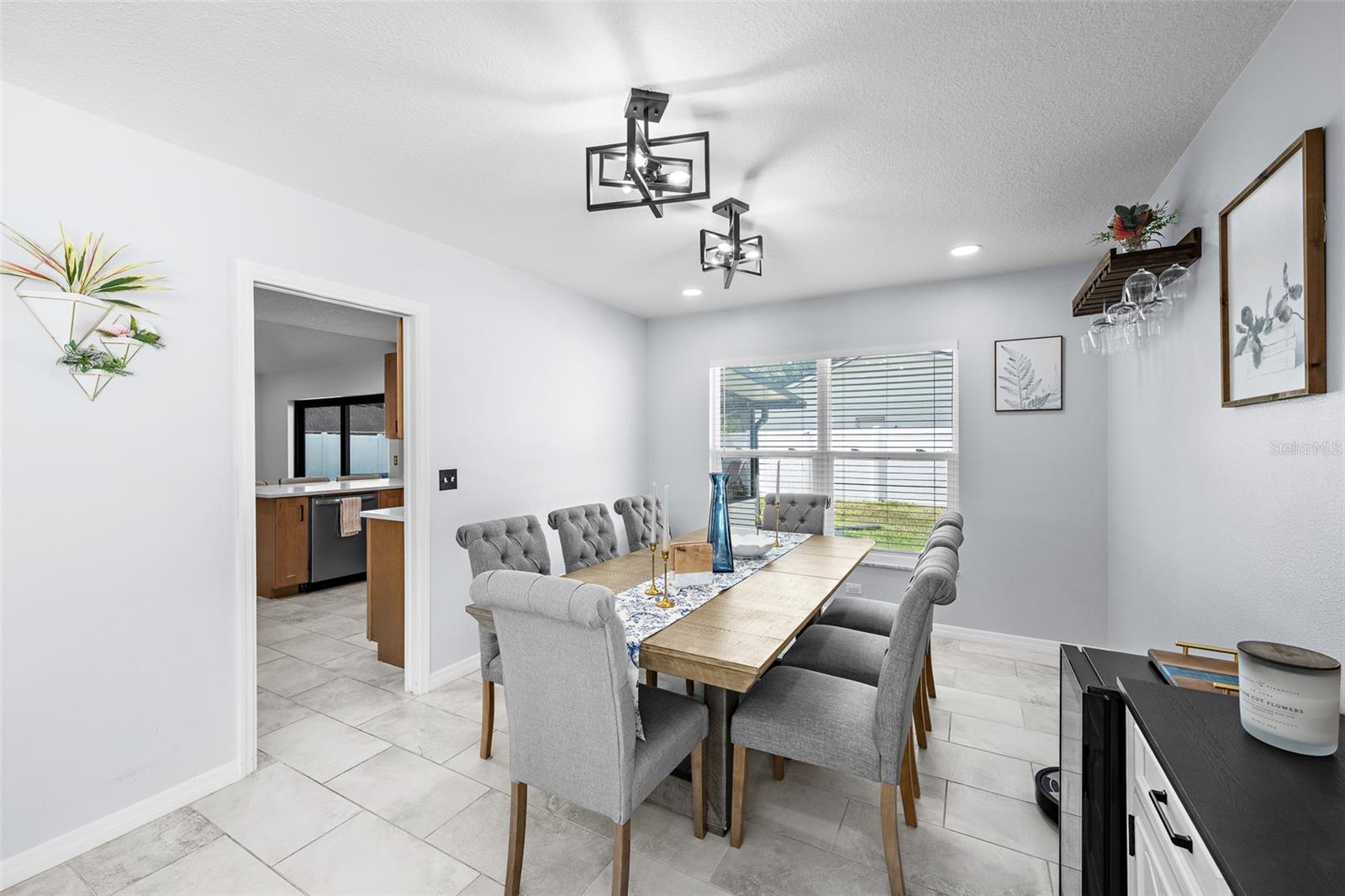 14018 CASCADE LN — photo 11