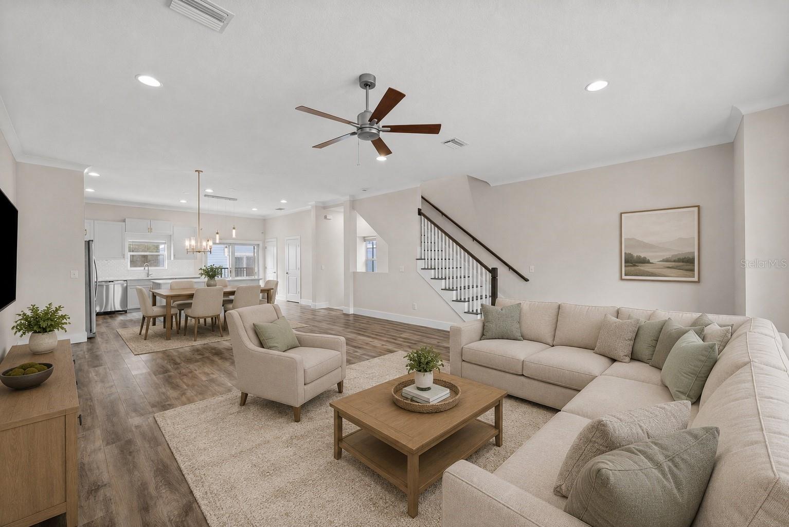 3122 W AZEELE ST #3 — photo 17