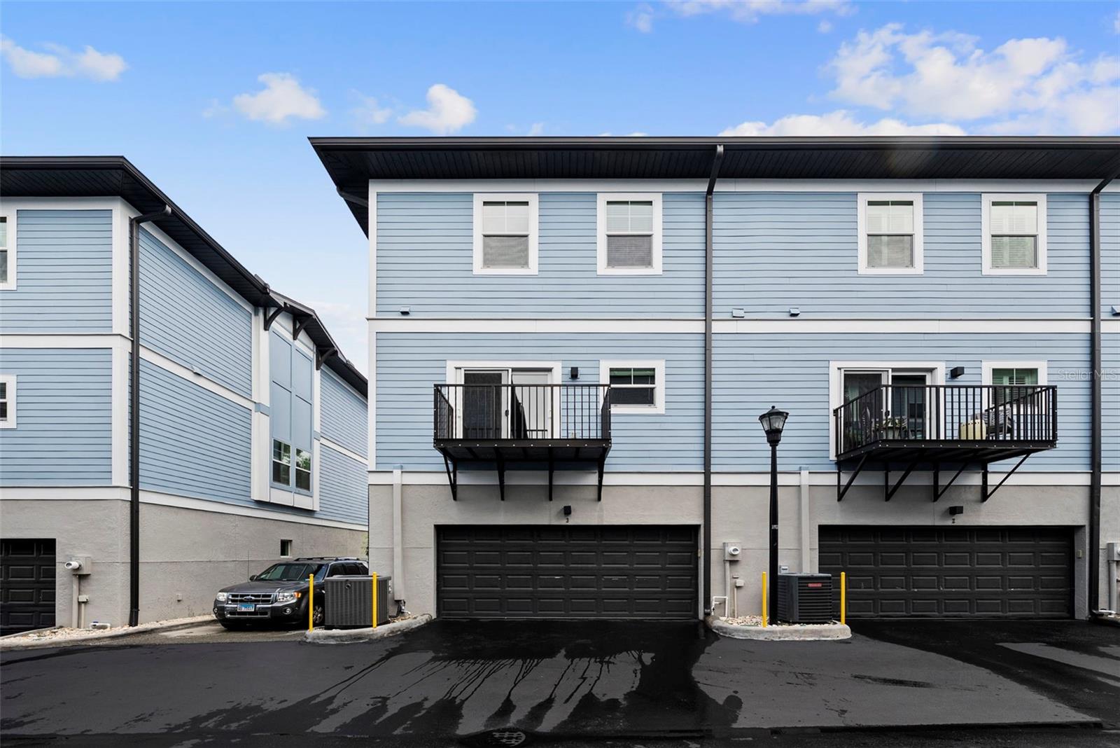 3122 W AZEELE ST #3 — photo 38
