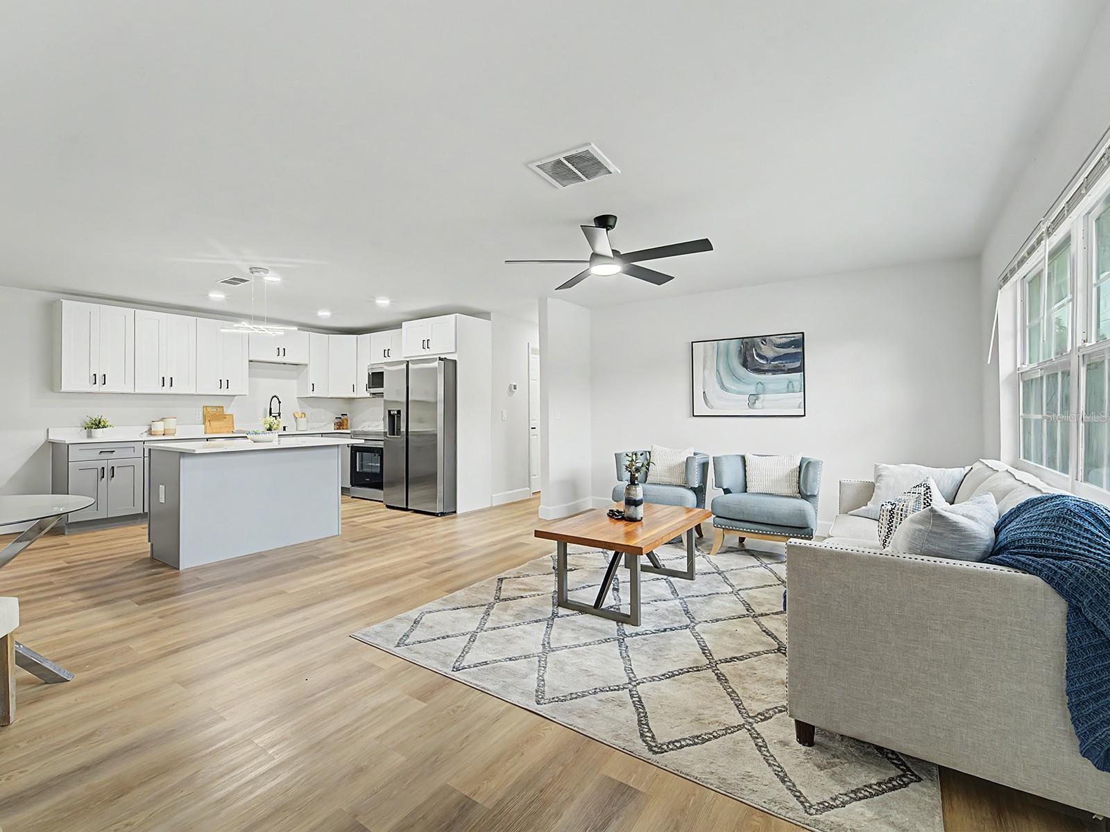 1354 ROSERY RD NE — photo 4