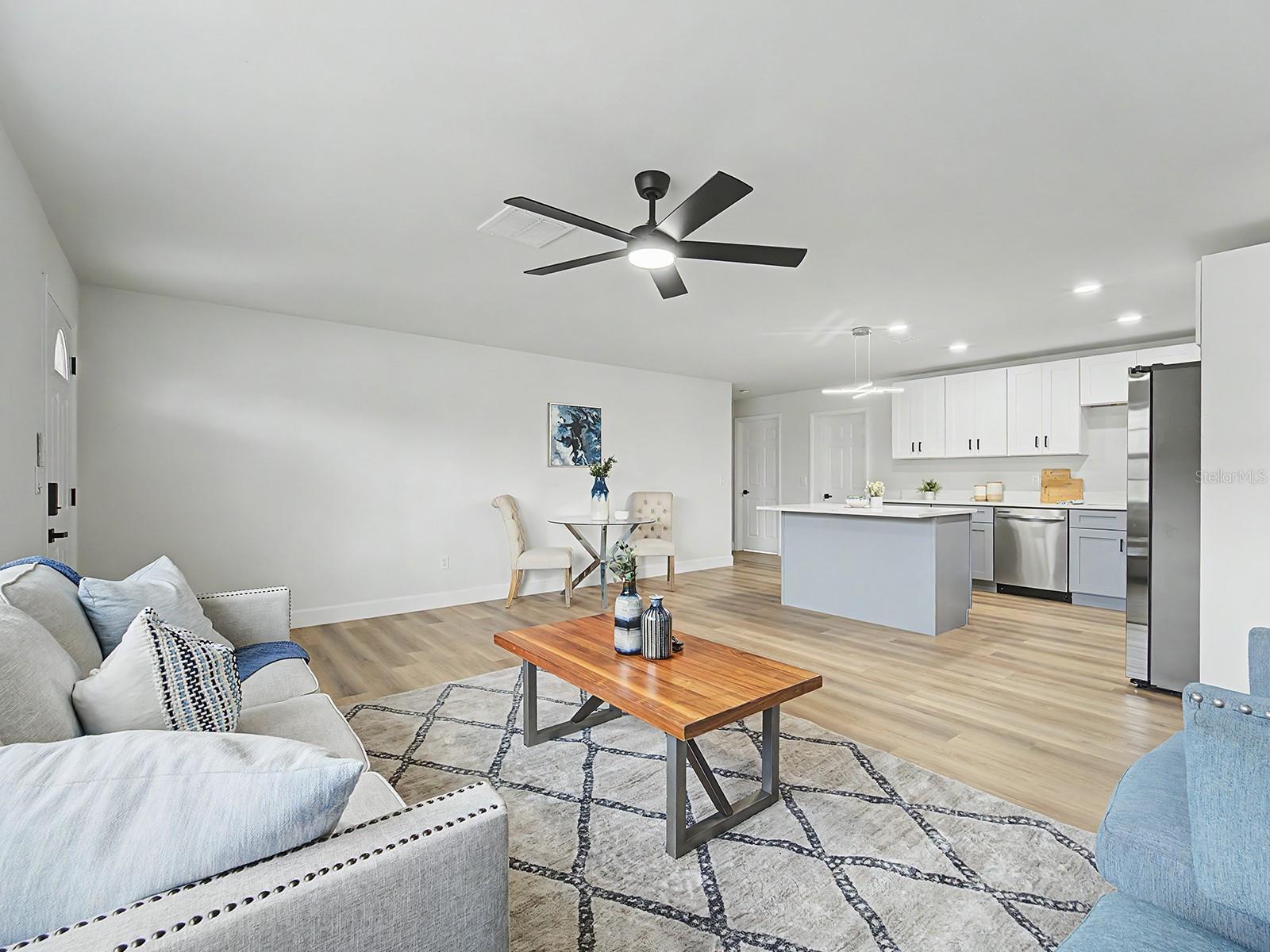 1354 ROSERY RD NE — photo 5
