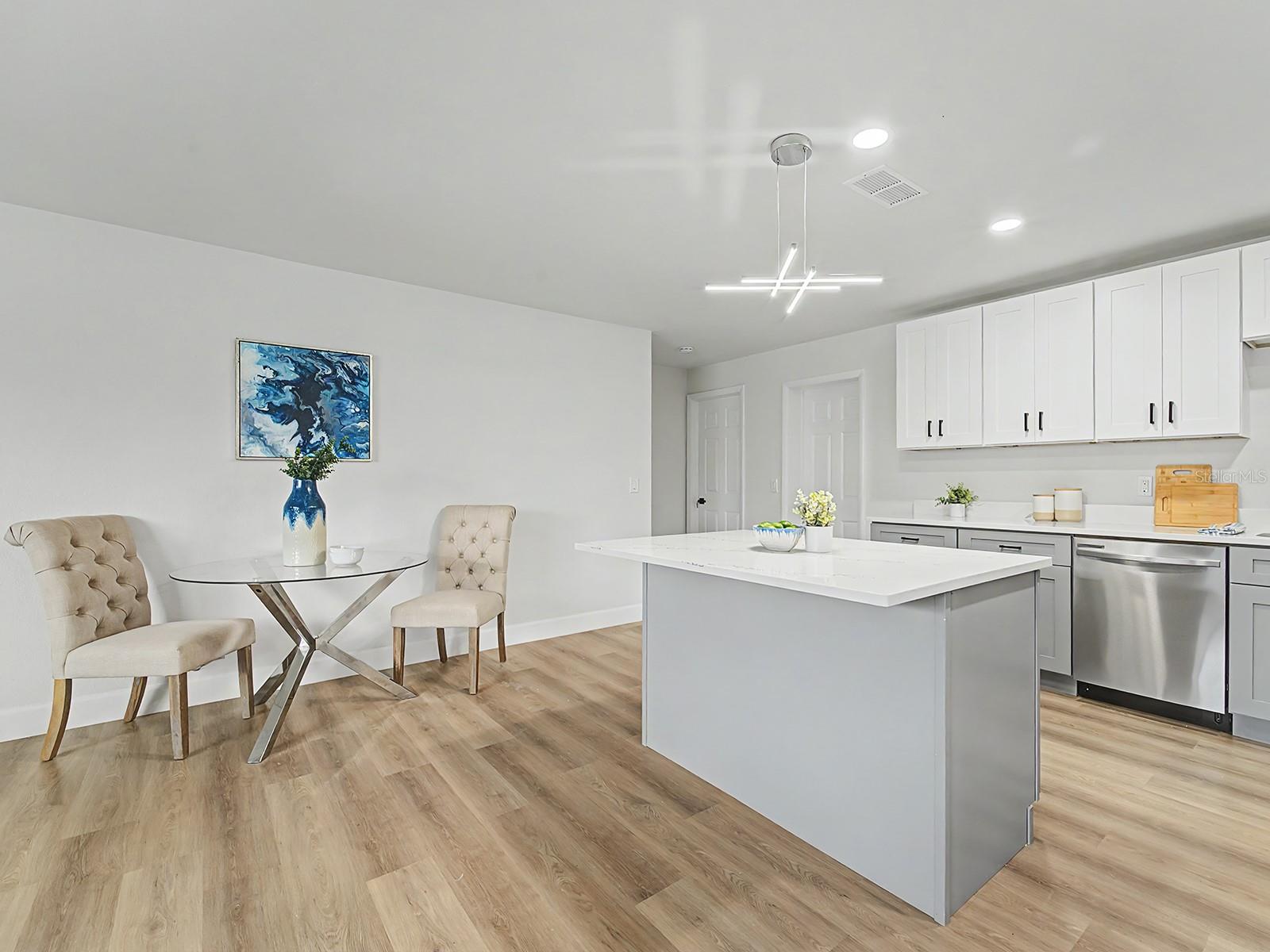 1354 ROSERY RD NE — photo 33