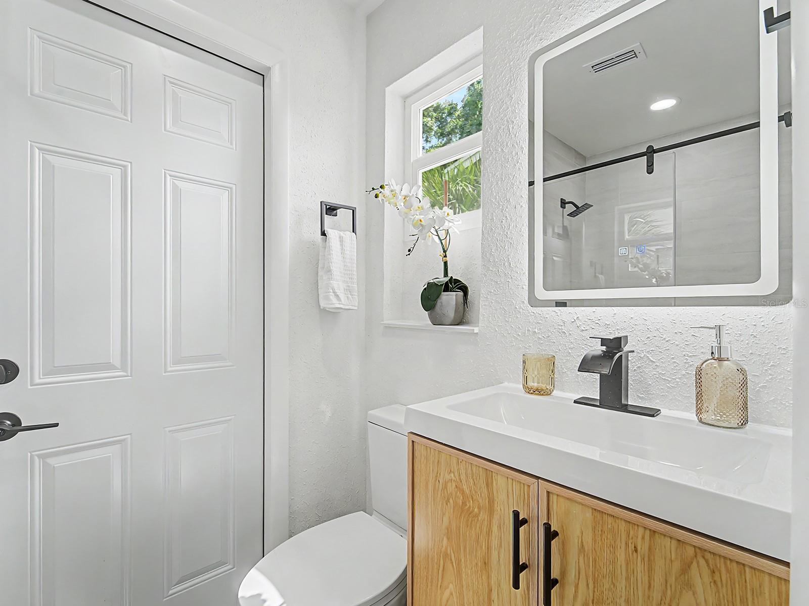 1354 ROSERY RD NE — photo 13