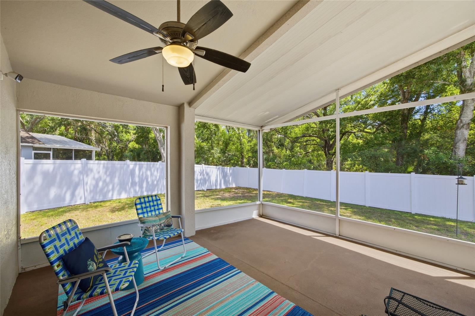 7113 COLONY POINTE DR — photo 30