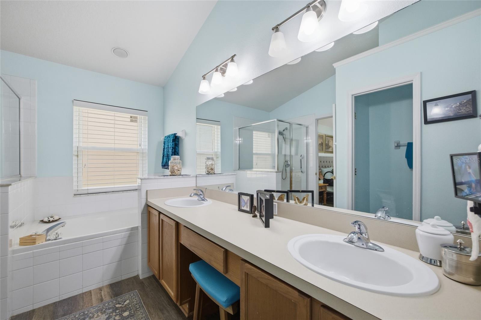 7113 COLONY POINTE DR — photo 27