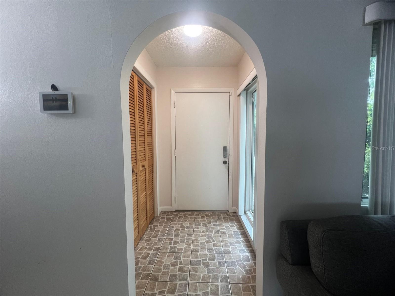 7438 LAKE FOREST CIR — photo 14