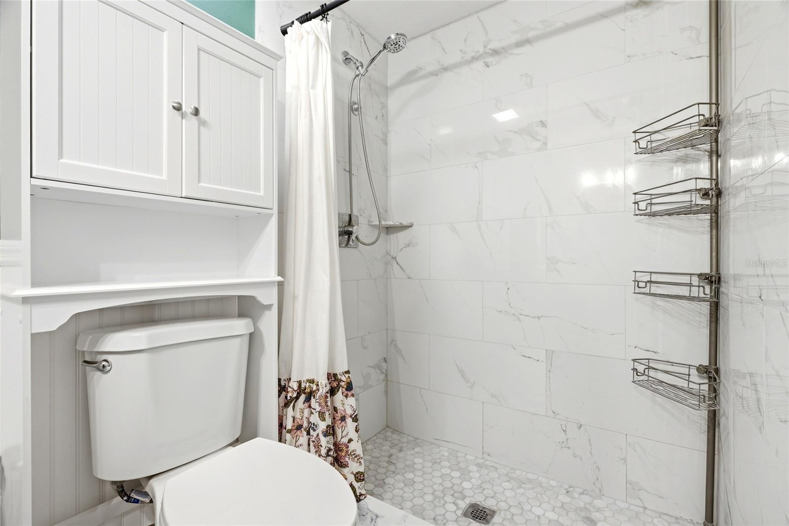 8704 MARLIN CT — photo 24