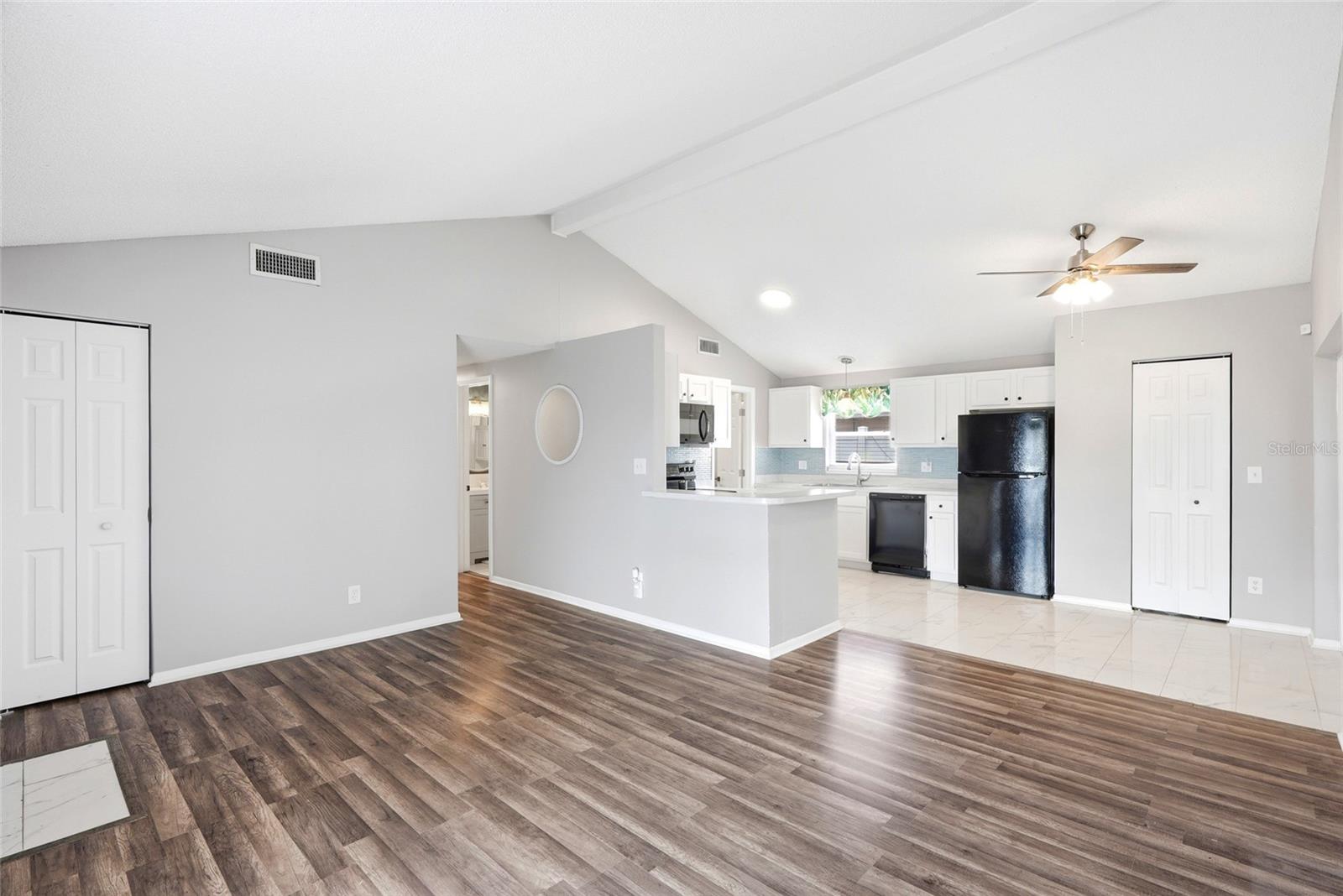 8704 MARLIN CT — photo 5
