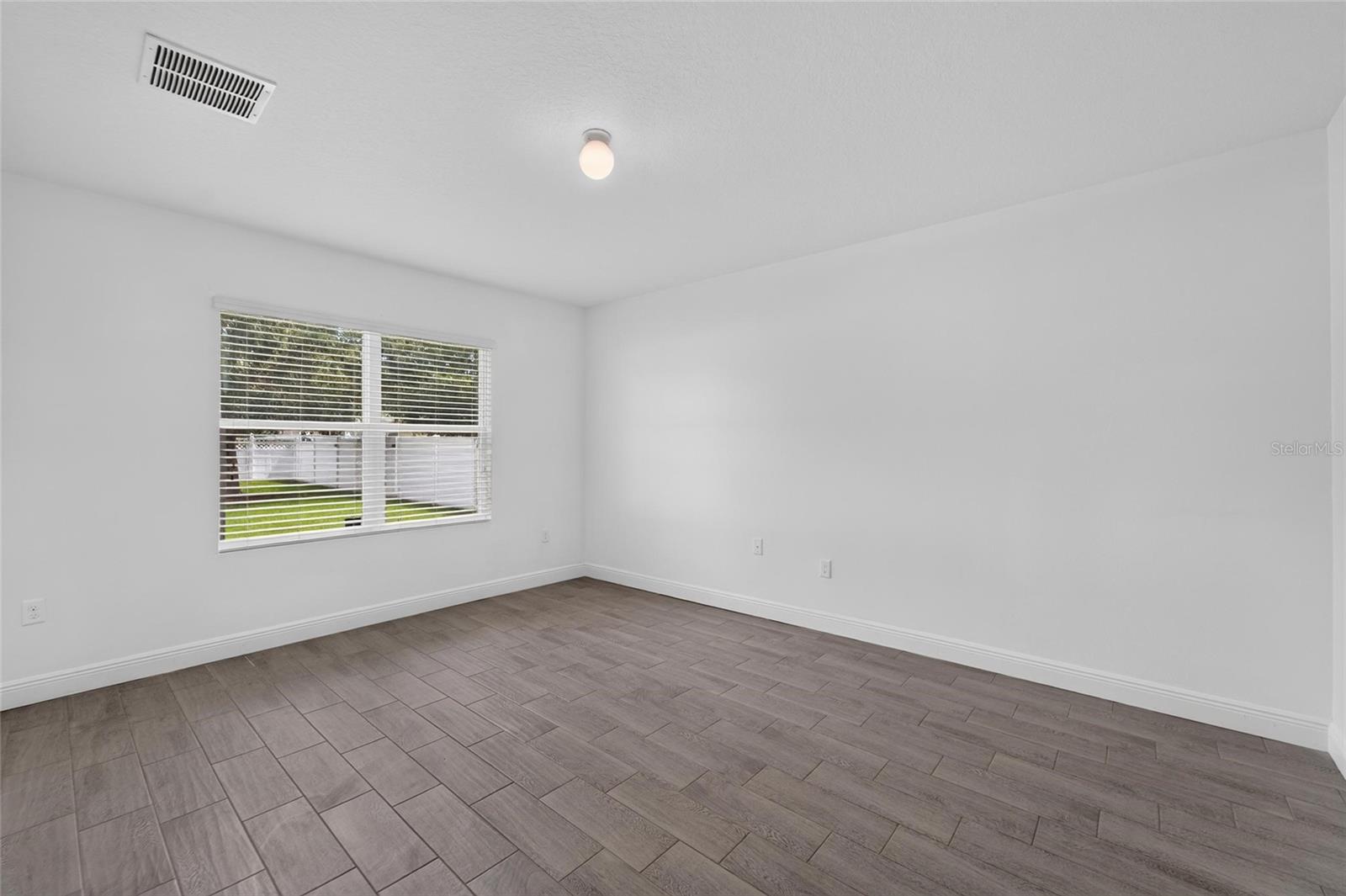 9637 TRONCAIS CIR — photo 16