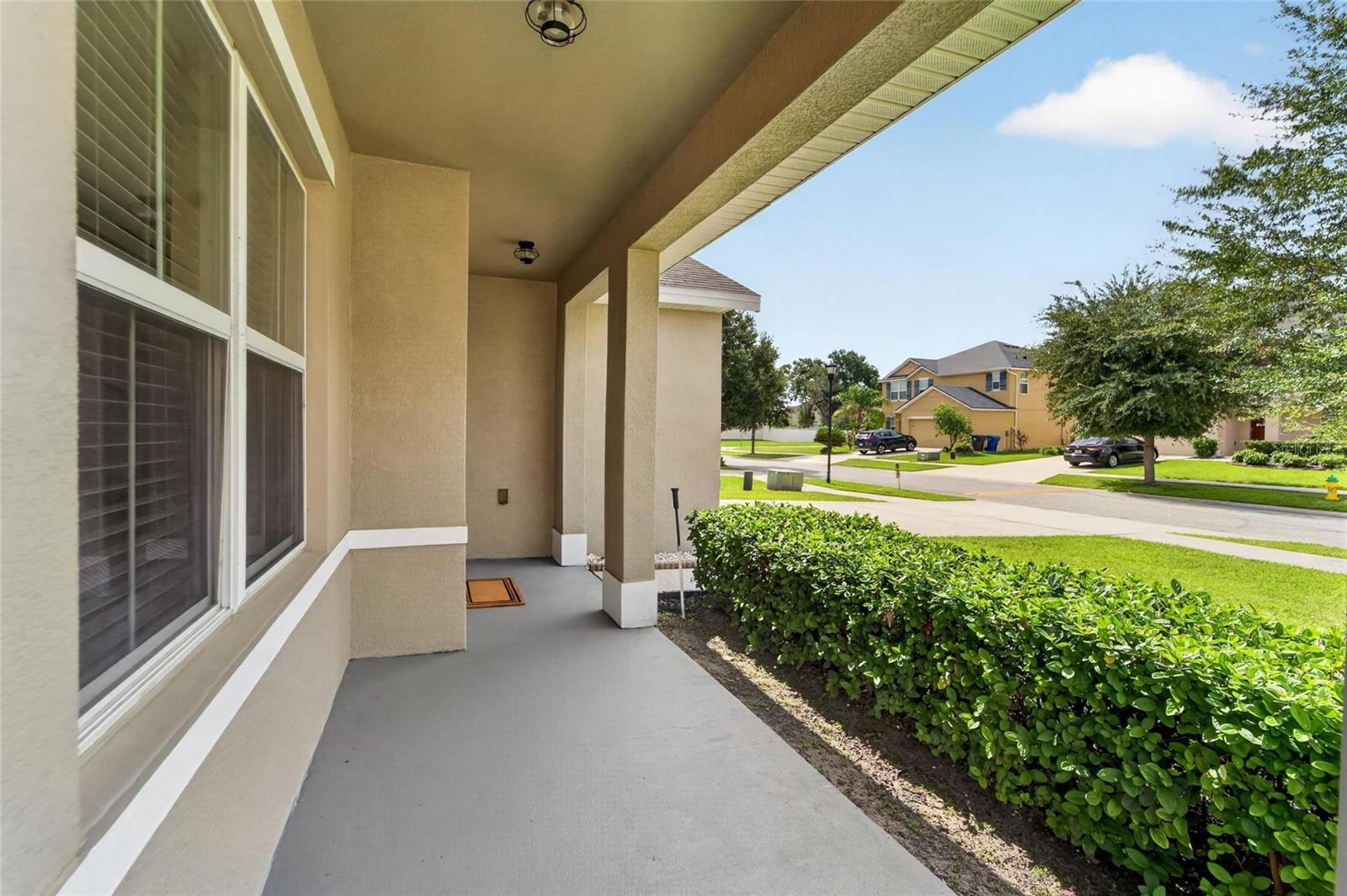 9637 TRONCAIS CIR — photo 2