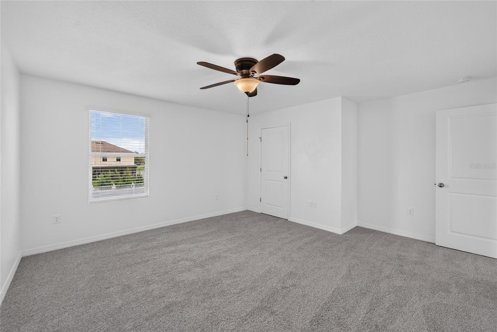 9637 TRONCAIS CIR — photo 33