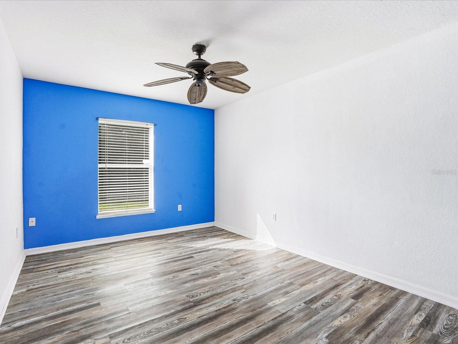 3002 MONCRIEF AVE — photo 27