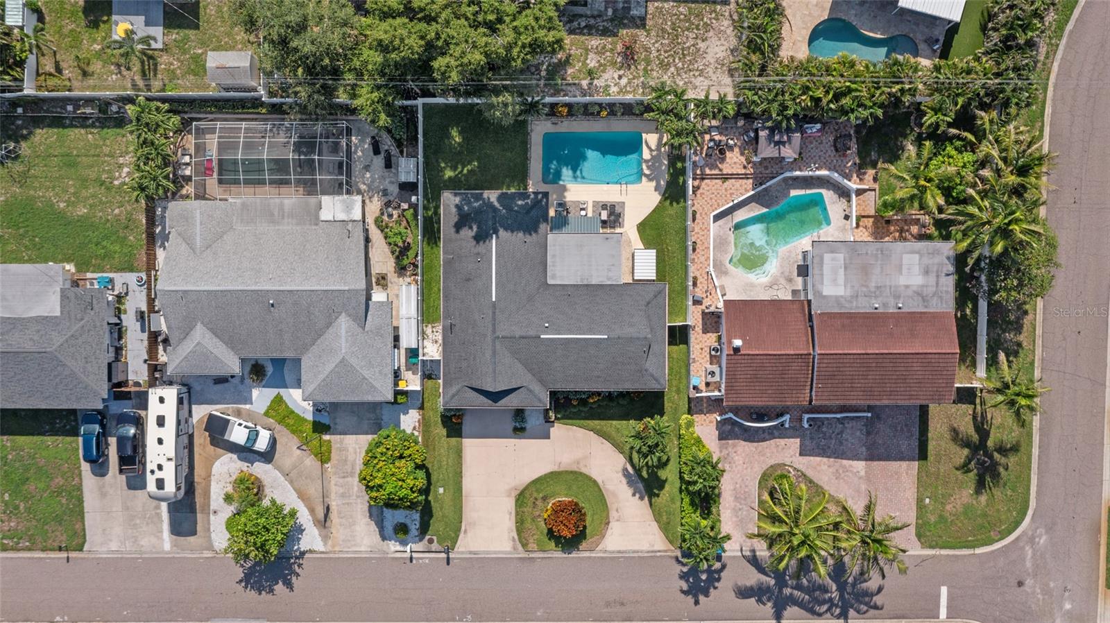 6249 HILLSIDE AVE — photo 47