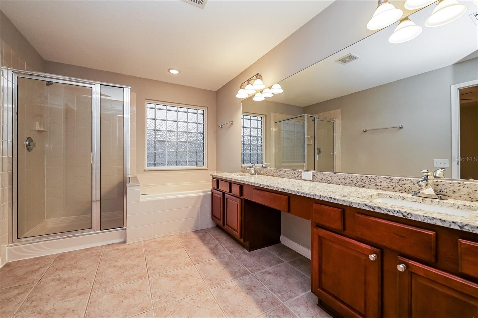 2026 HEARTLAND CIR — photo 11