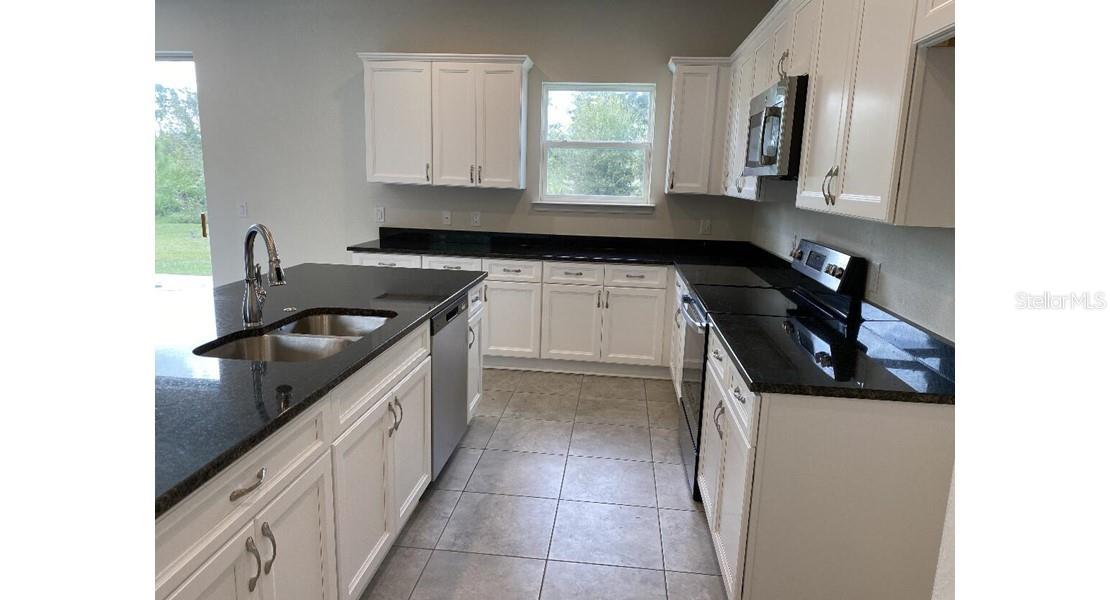 5637 ABELMAN RD — photo 3