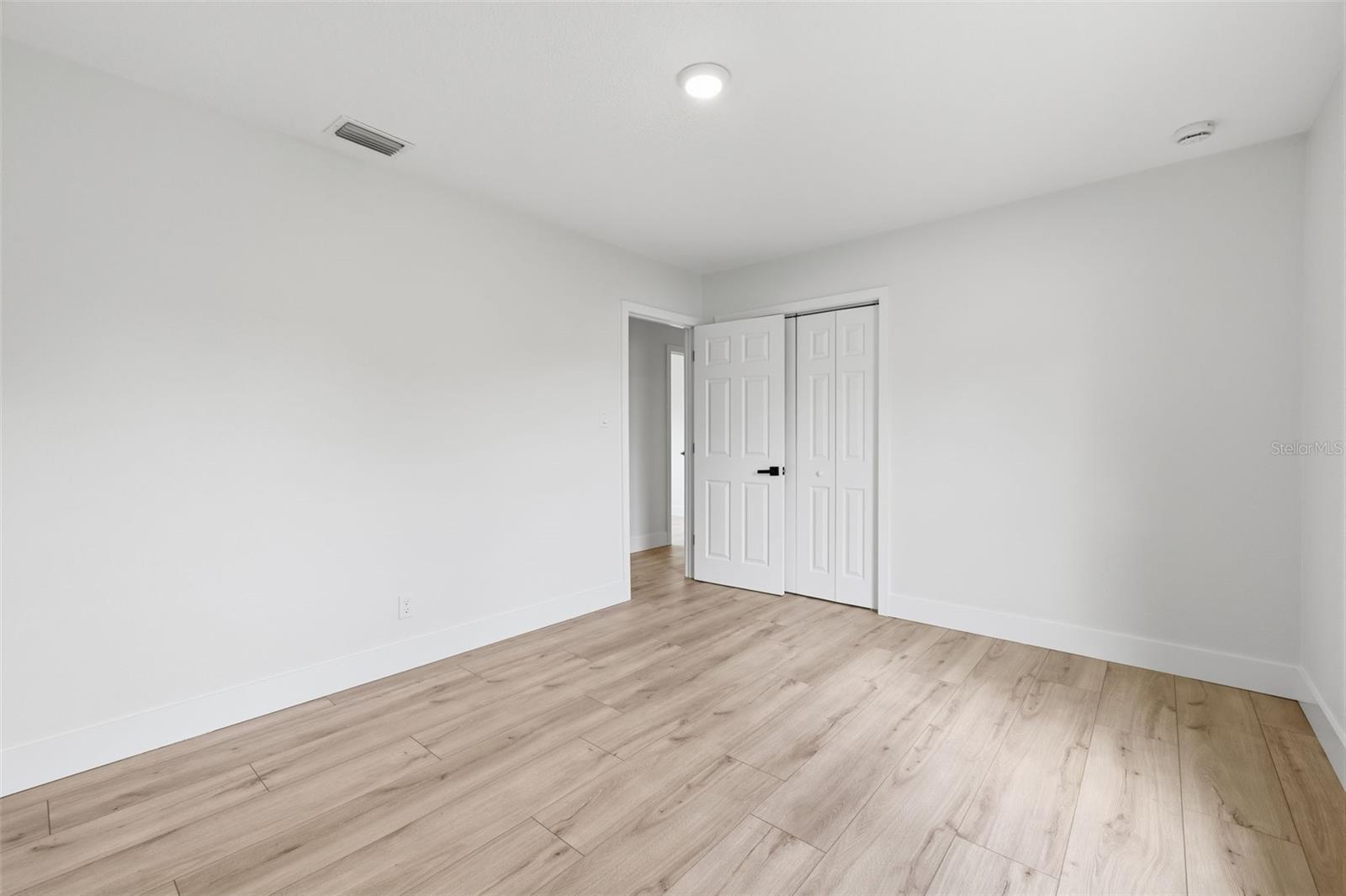 4409 W WYOMING AVE — photo 16