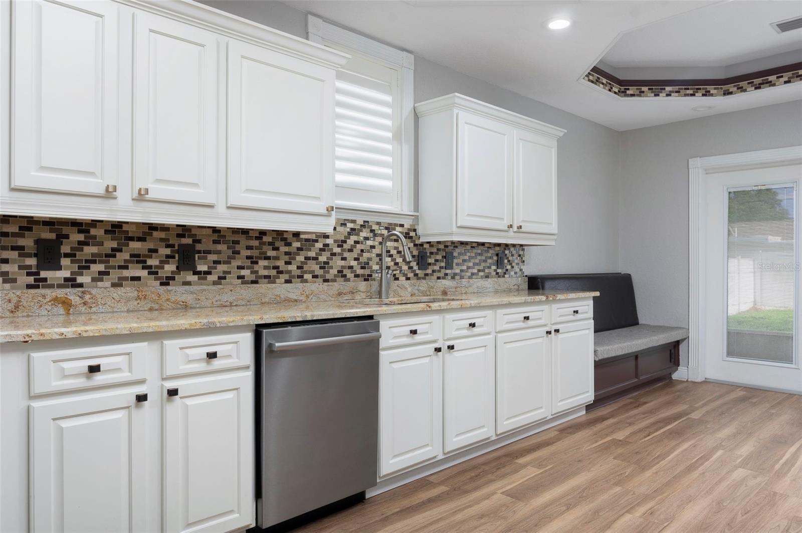 3814 W EL PRADO BLVD — photo 7