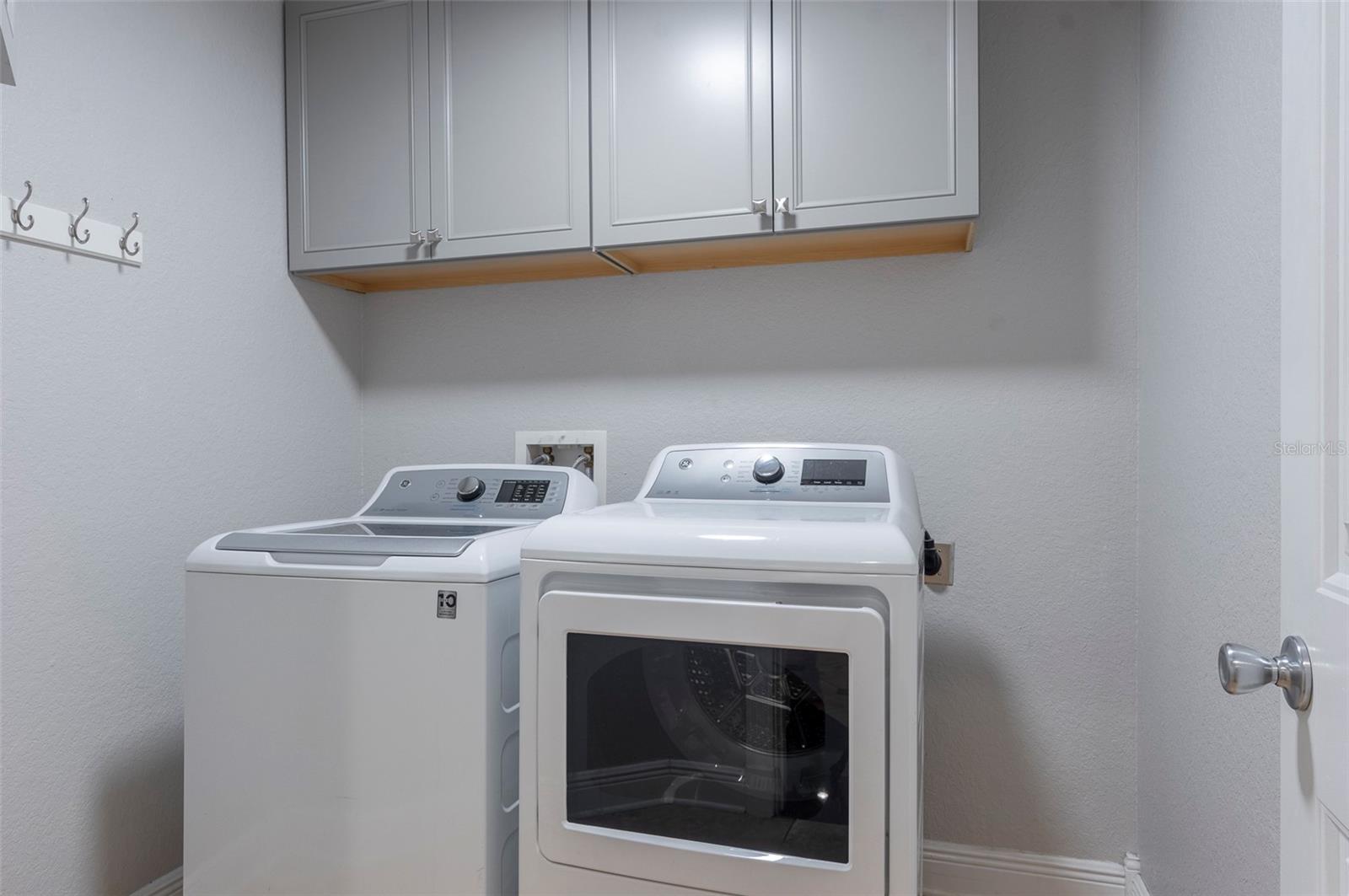 3814 W EL PRADO BLVD — photo 16