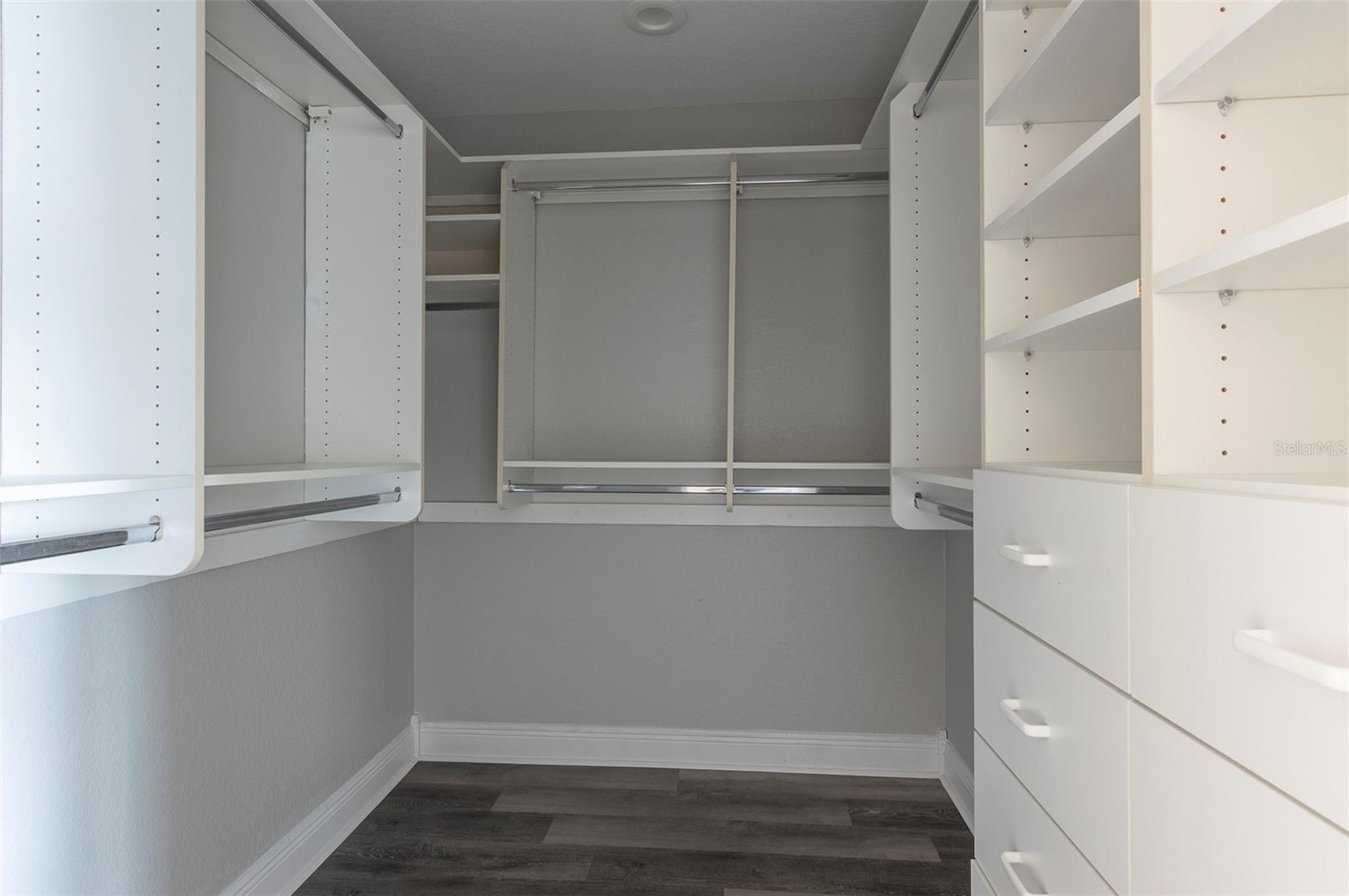 3814 W EL PRADO BLVD — photo 23