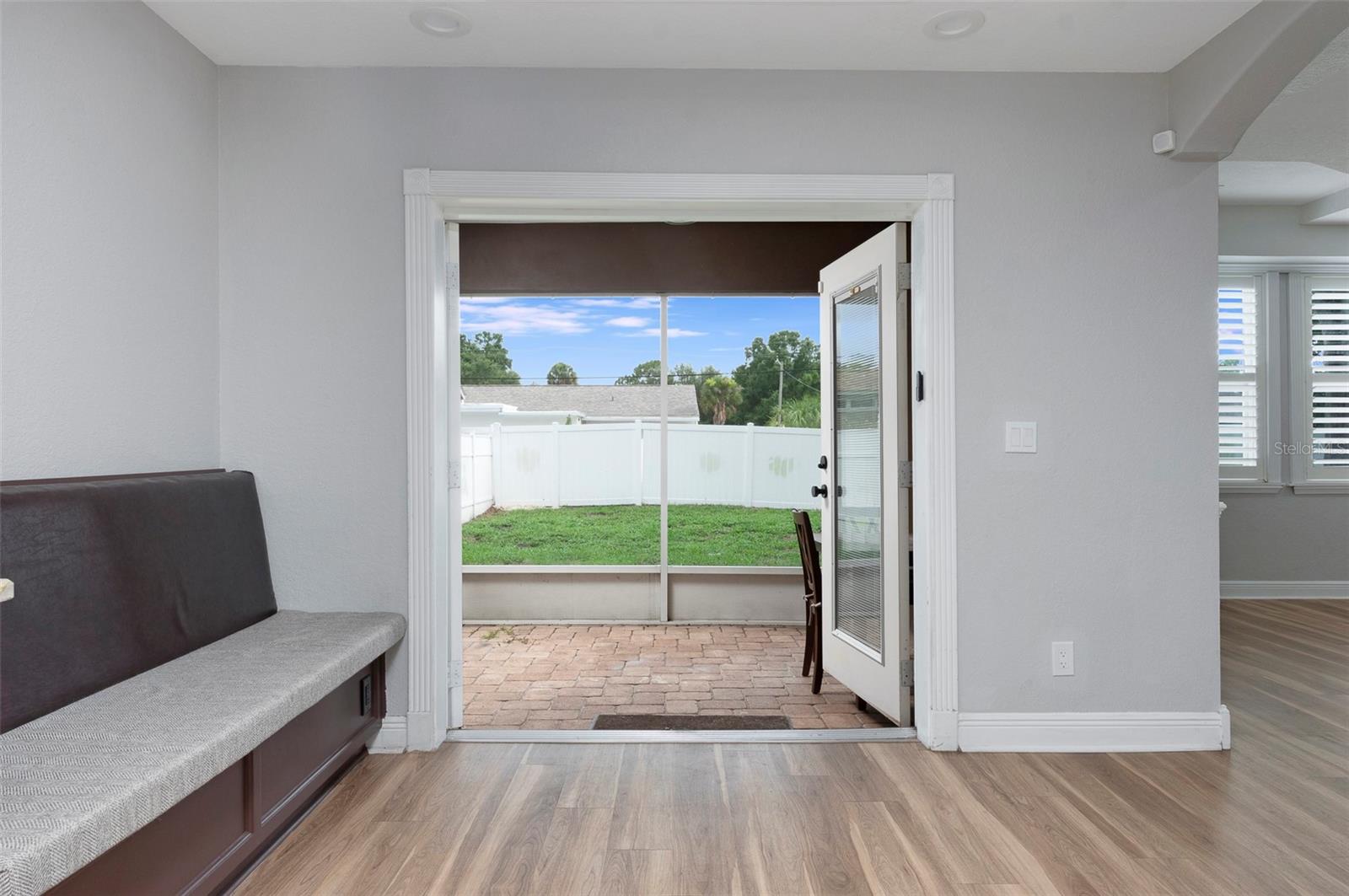 3814 W EL PRADO BLVD — photo 10