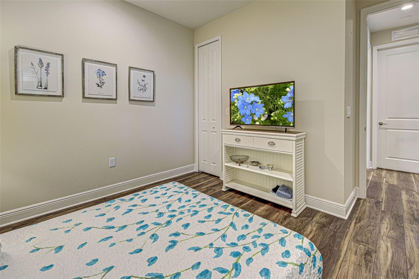 233 PALIDORO CIR — photo 15