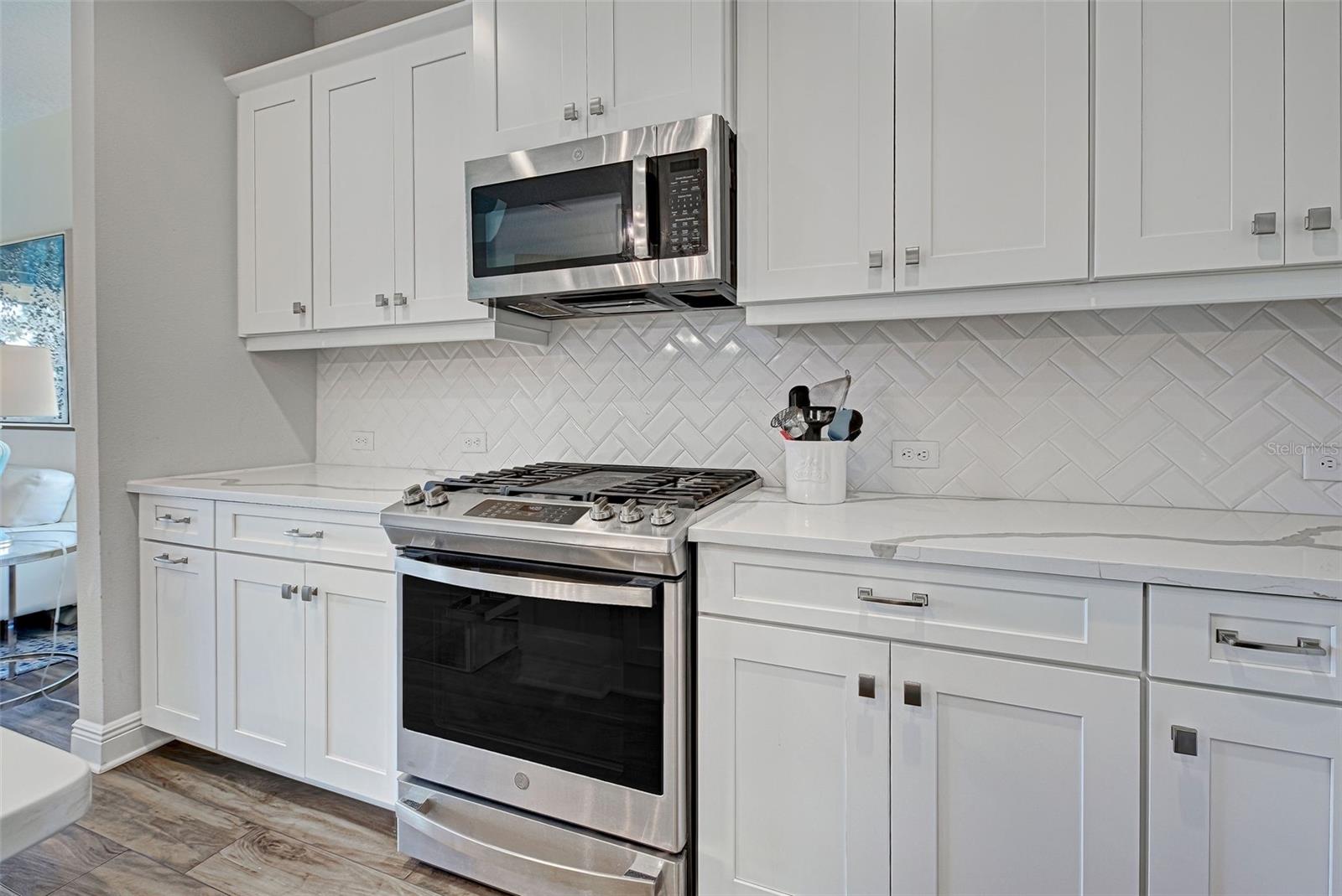 233 PALIDORO CIR — photo 22