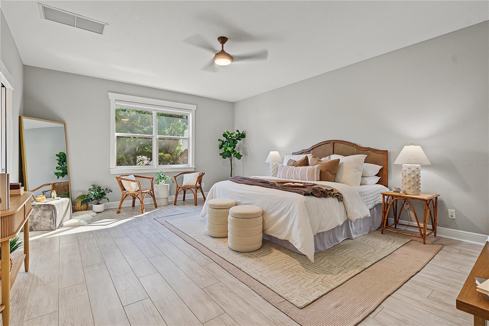 3010 W SAN ISIDRO ST — photo 4