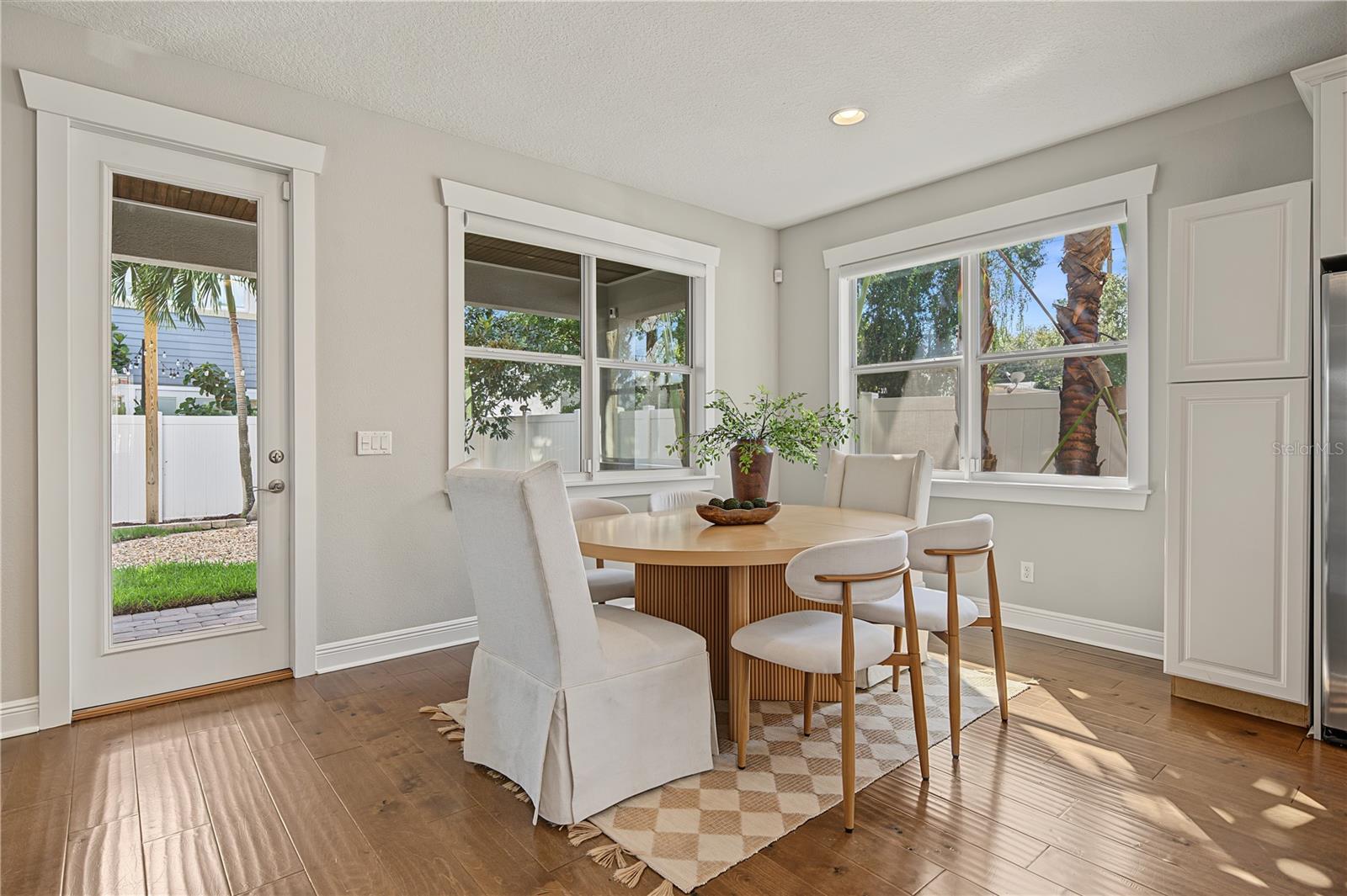 3010 W SAN ISIDRO ST — photo 13