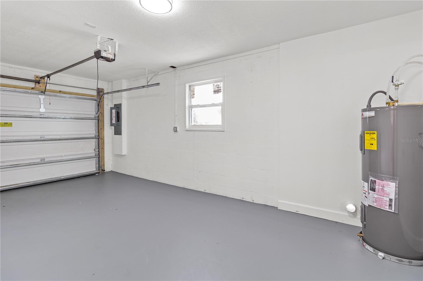 2917 W CLIFTON ST — photo 21