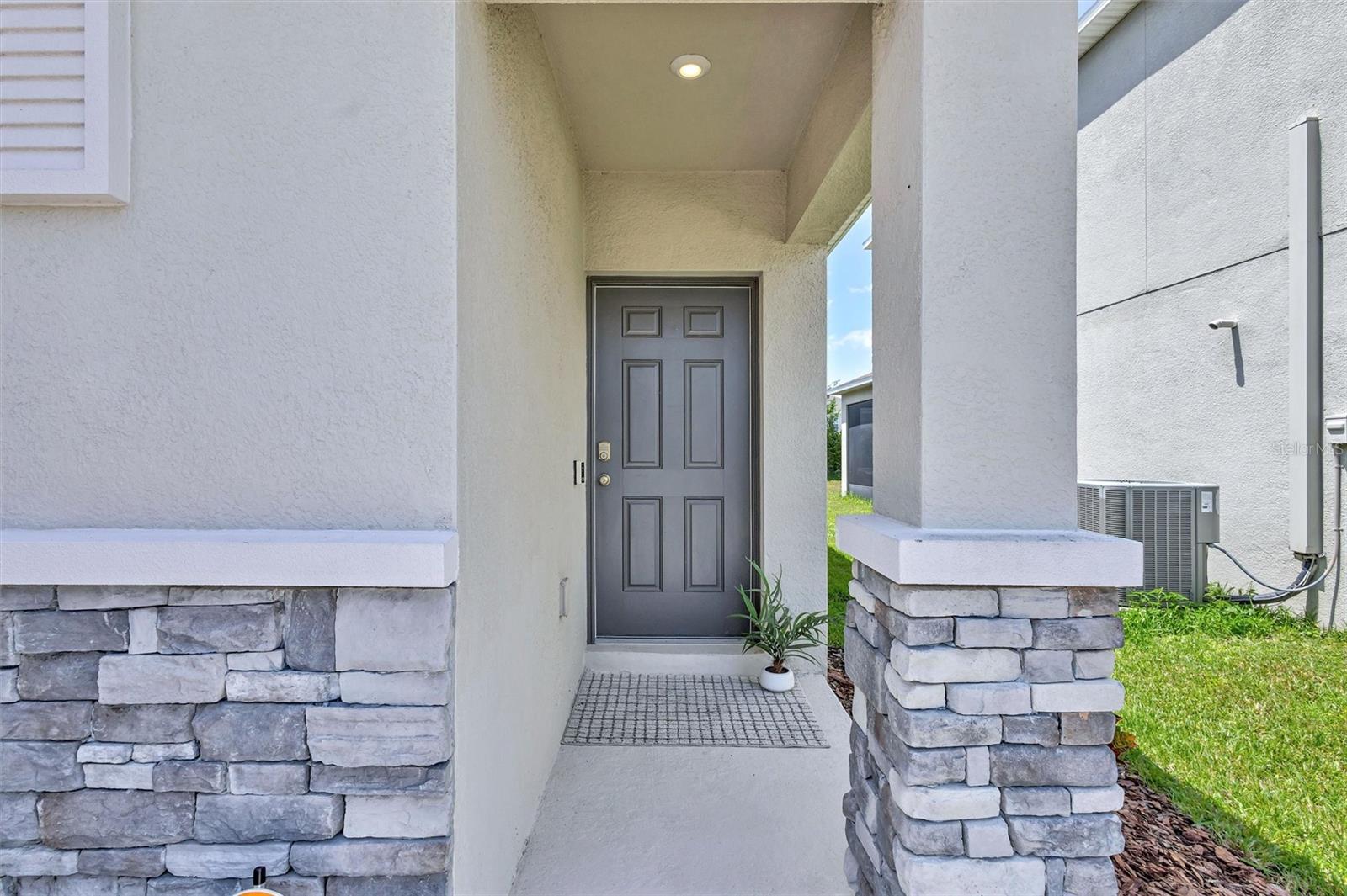 6255 SPRINGMONT LOOP — photo 3