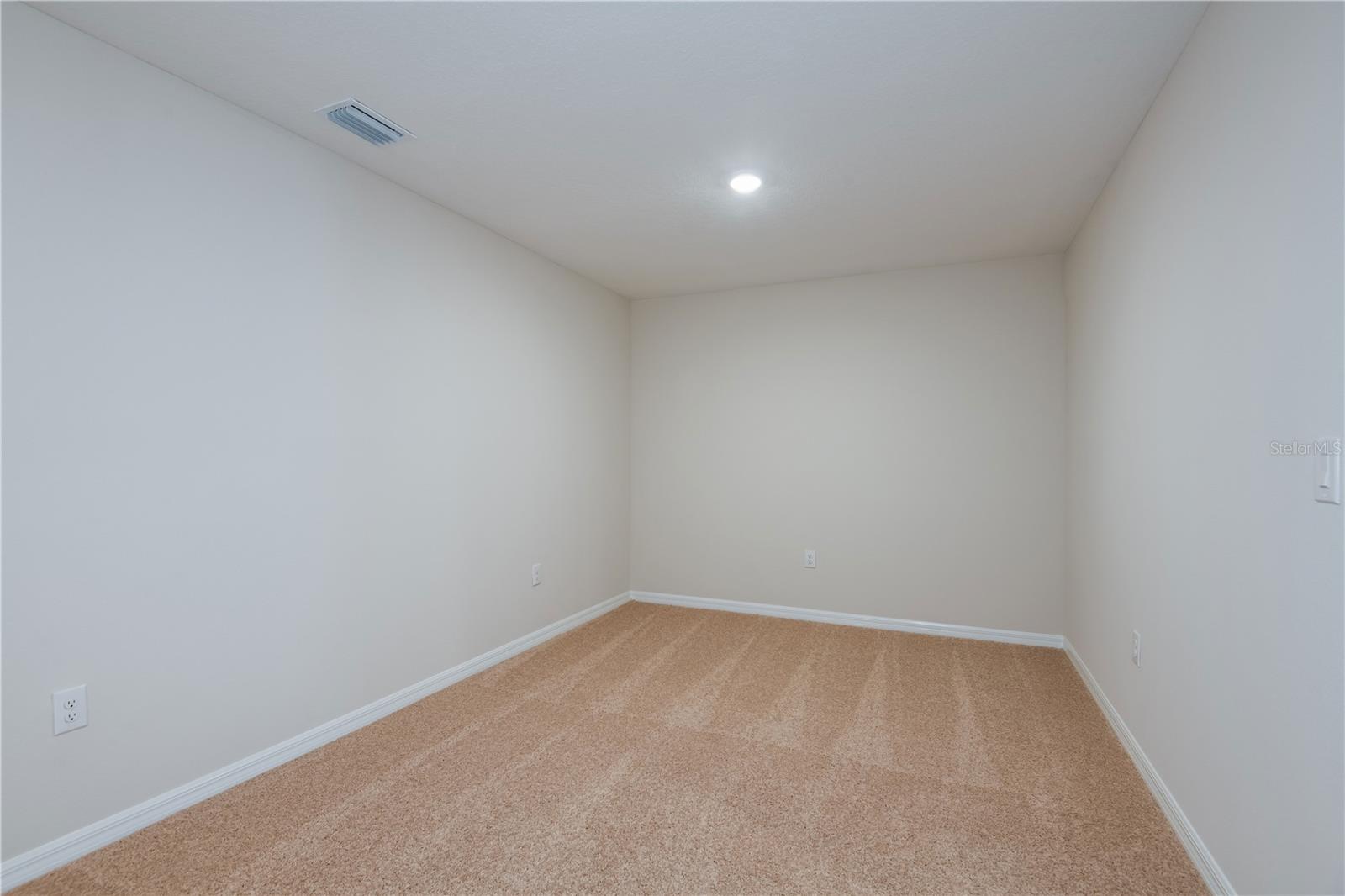 9872 PELICAN COAST DR — photo 16