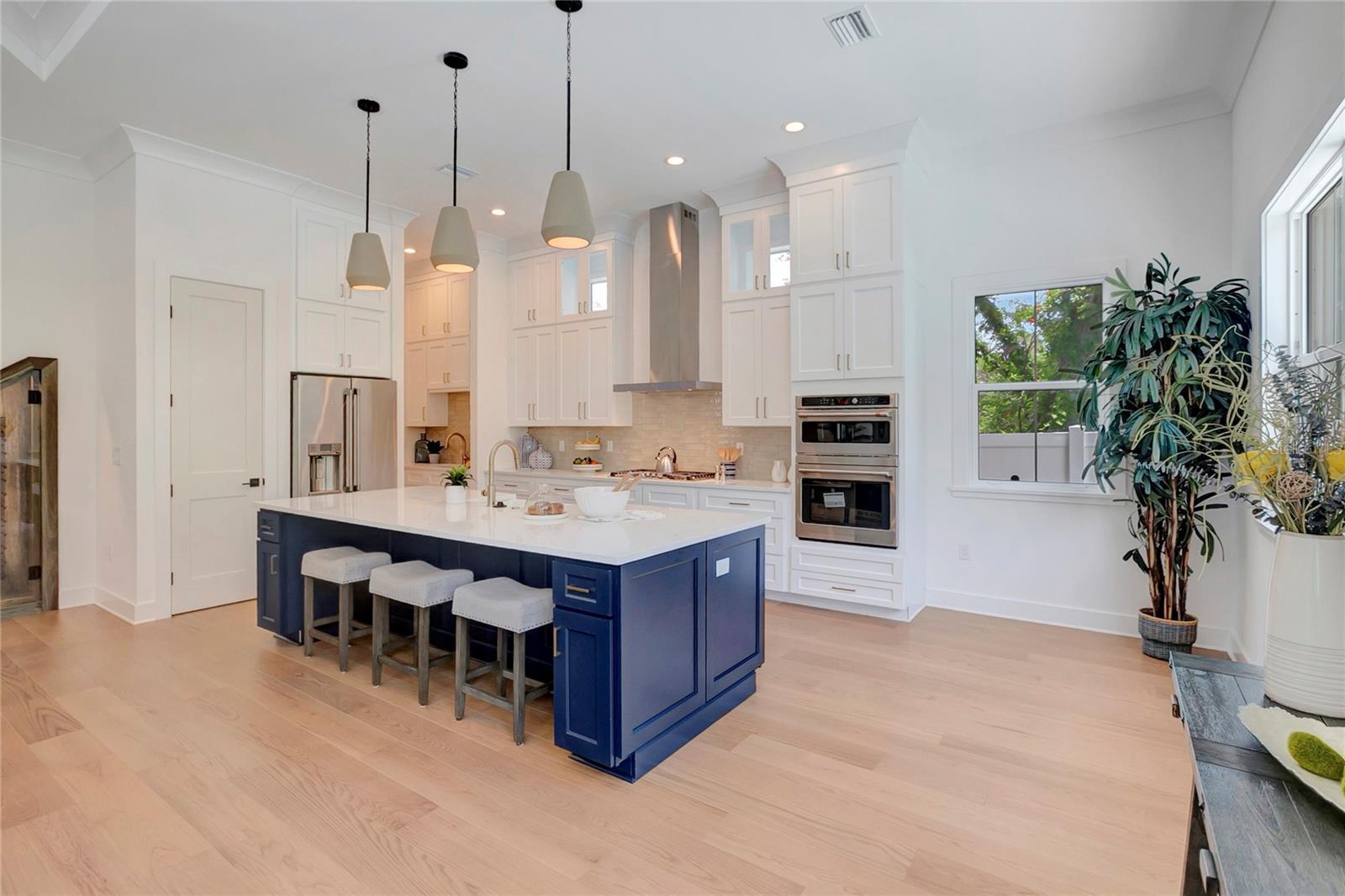 3106 W COACHMAN AVE — photo 23