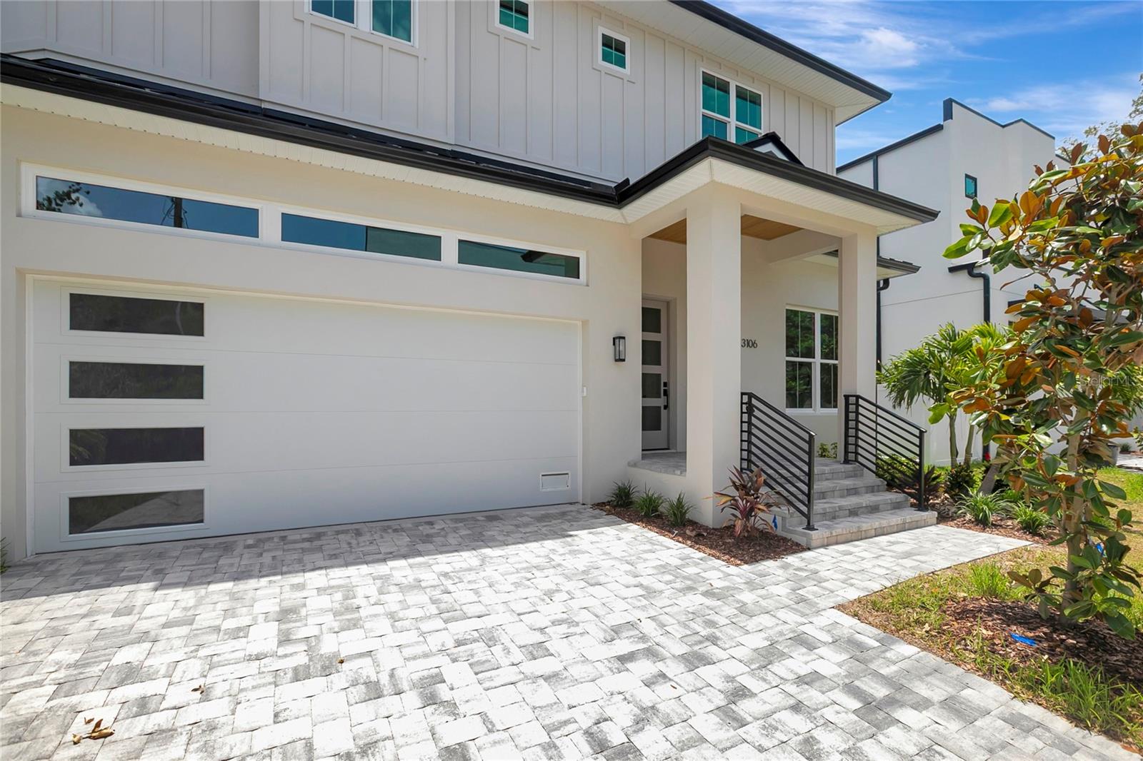3106 W COACHMAN AVE — photo 3