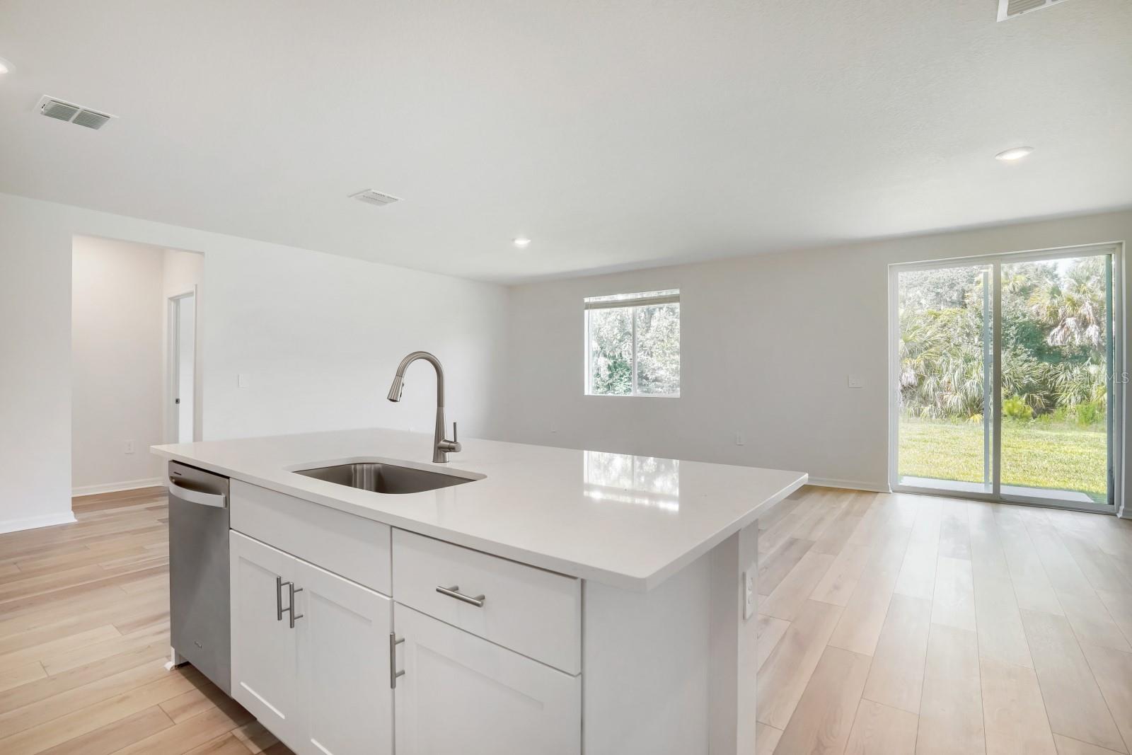 7705 SATTERFIELD TER — photo 10