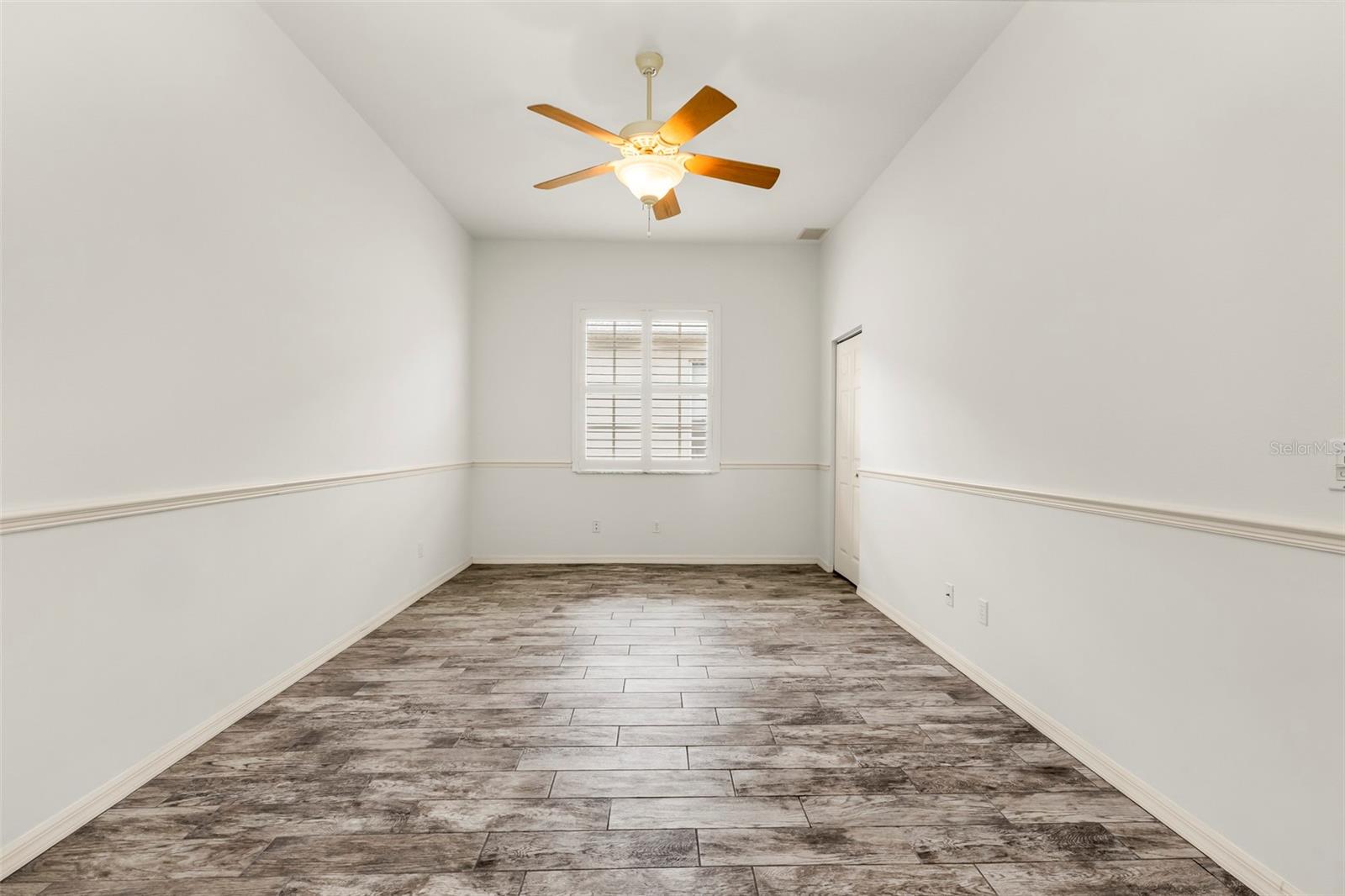 834 MONTROSE DR #9 — photo 20