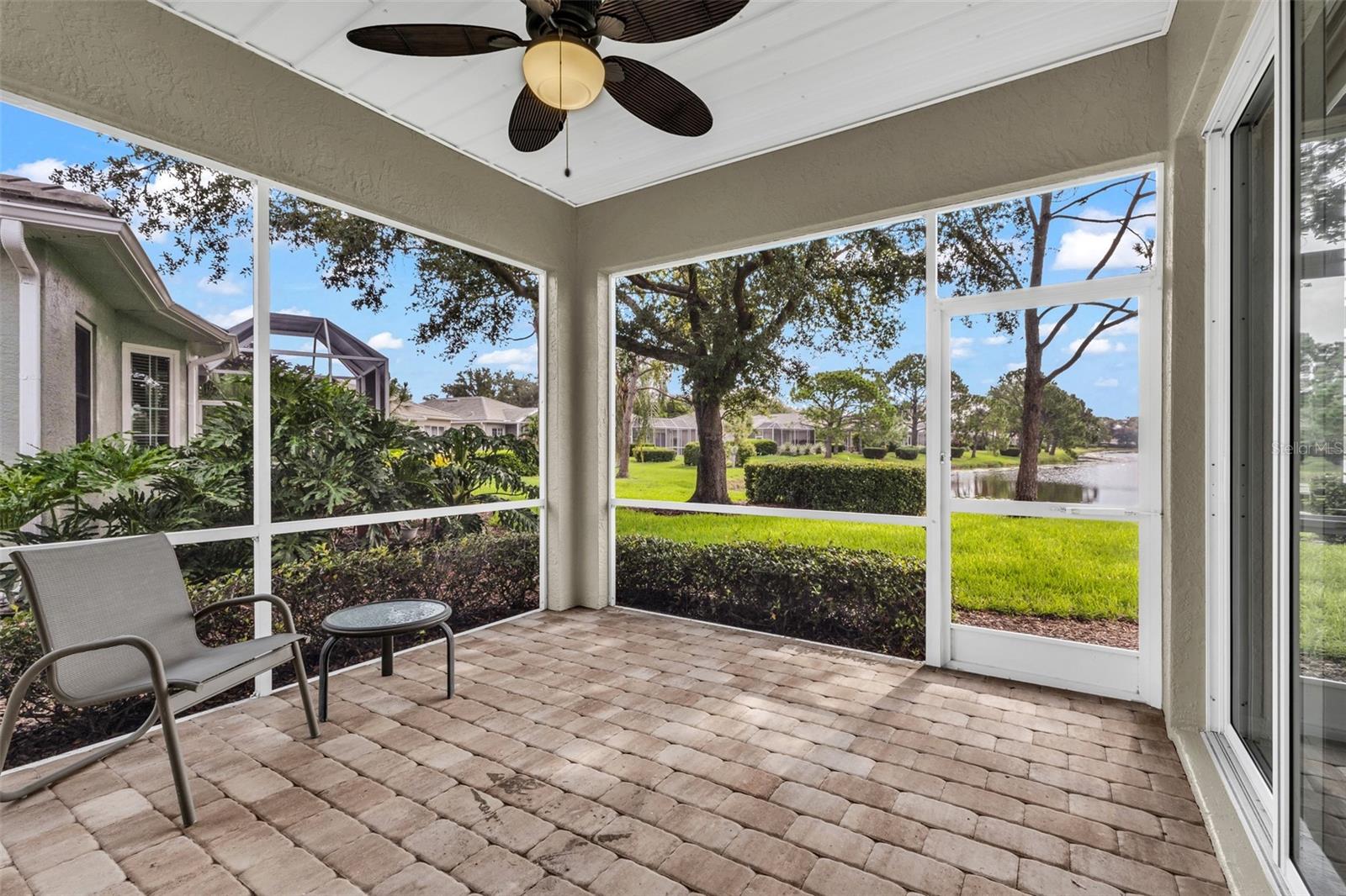 834 MONTROSE DR #9 — photo 32
