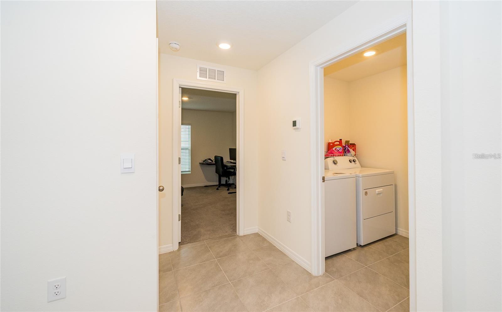 7590 BROAD POINTE DR — photo 26