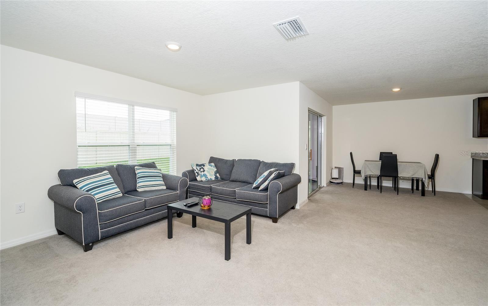 7590 BROAD POINTE DR — photo 9