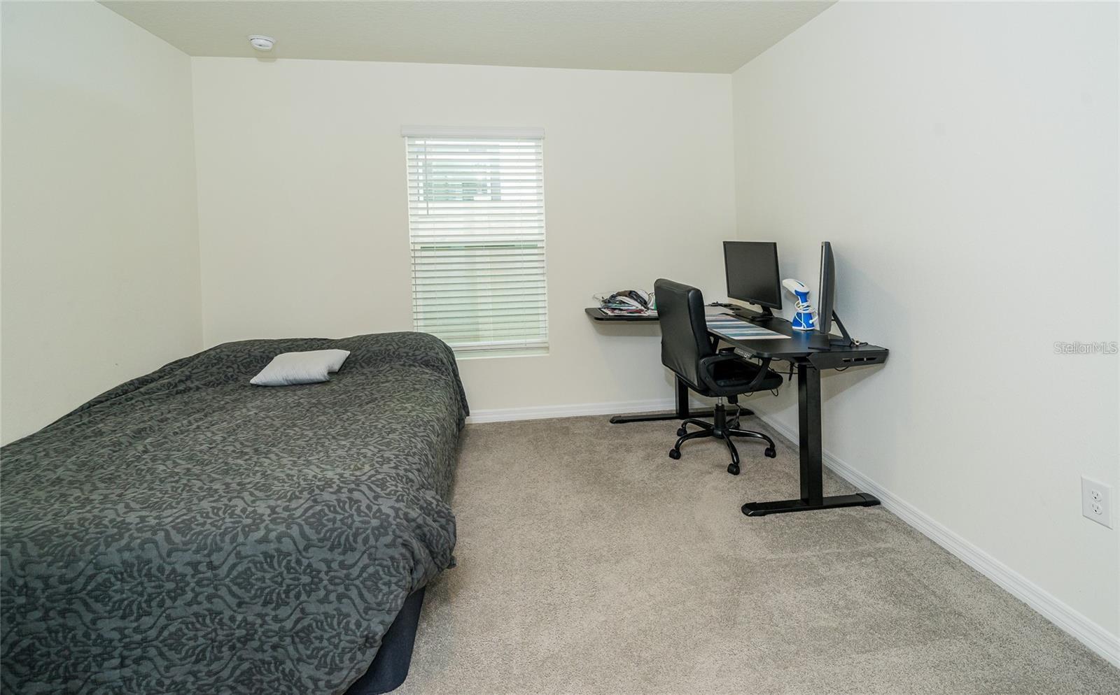 7590 BROAD POINTE DR — photo 23