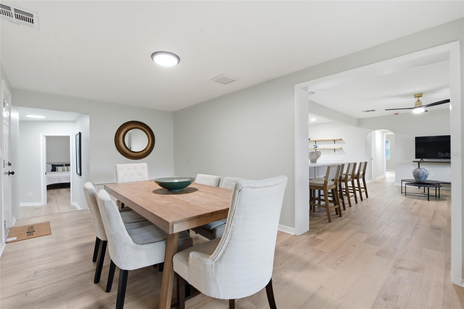 809 WOODCREST AVE — photo 11