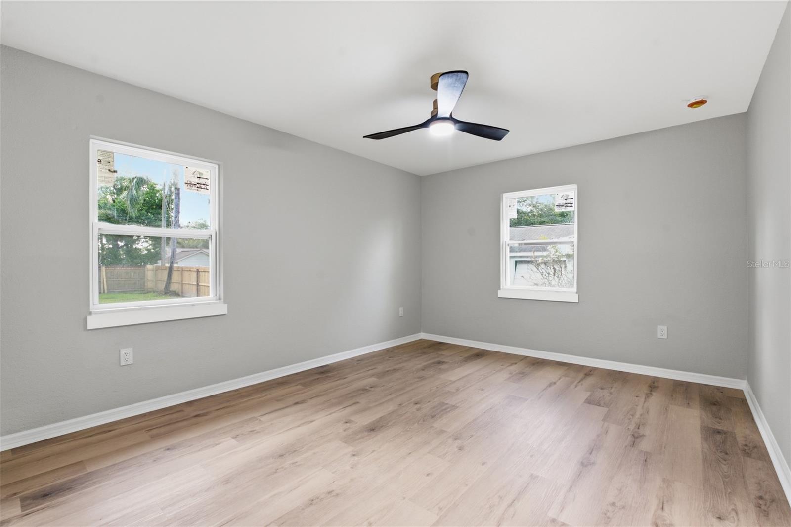 809 WOODCREST AVE — photo 14