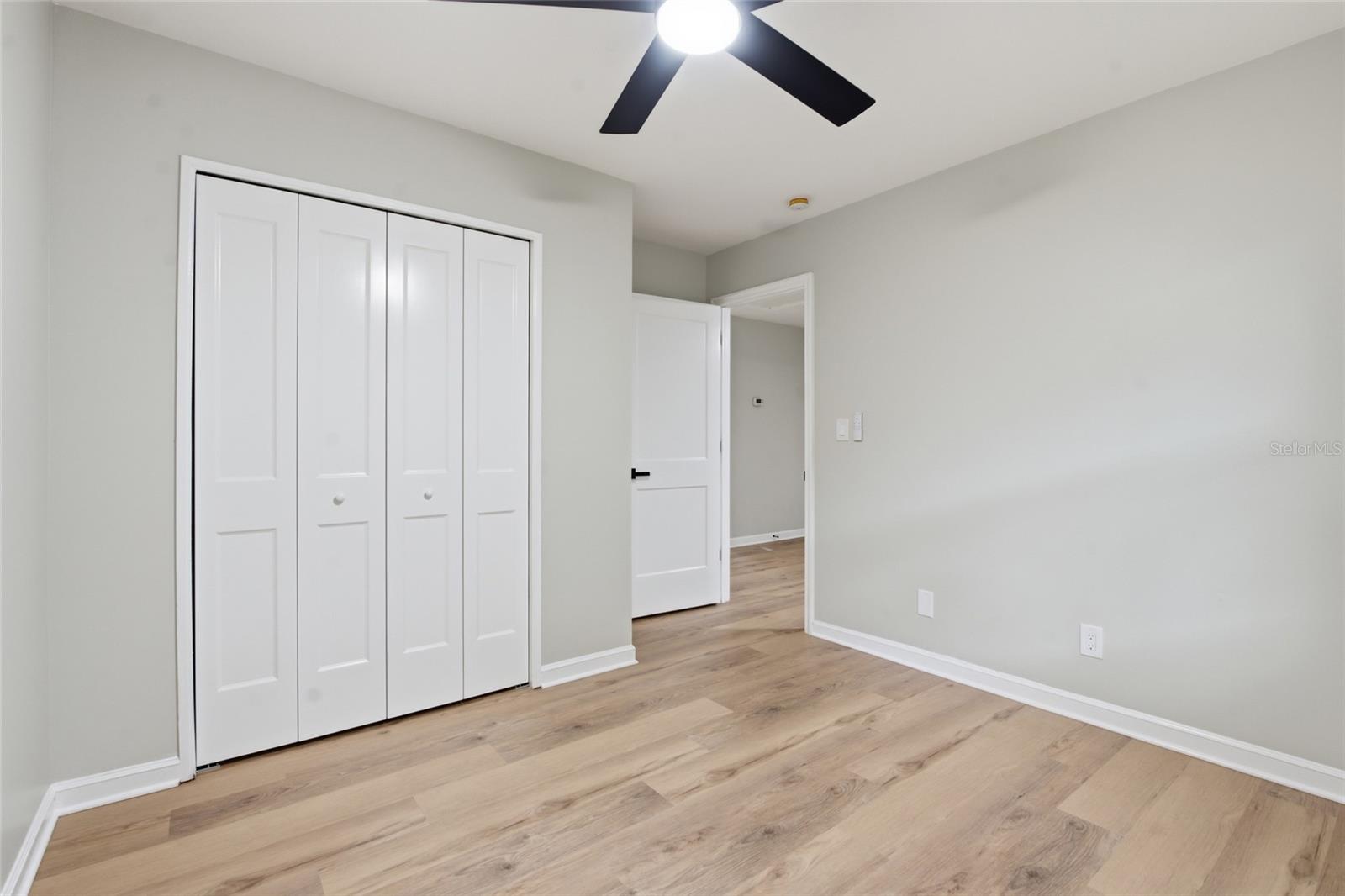 809 WOODCREST AVE — photo 27