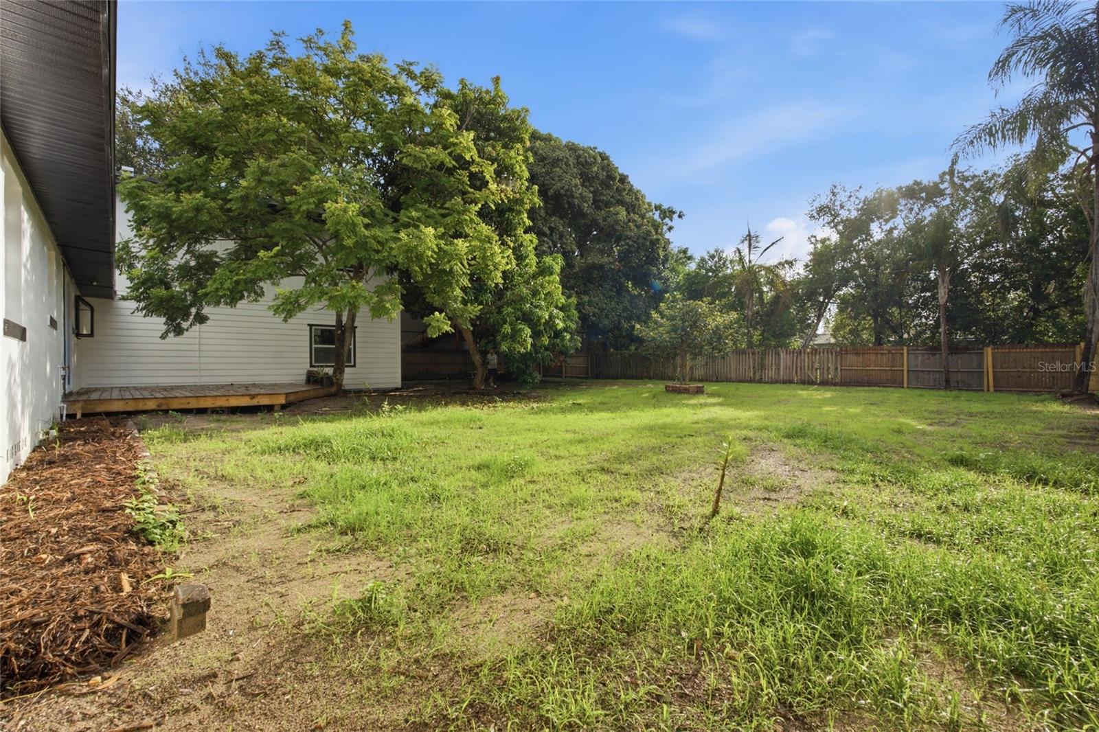 809 WOODCREST AVE — photo 30