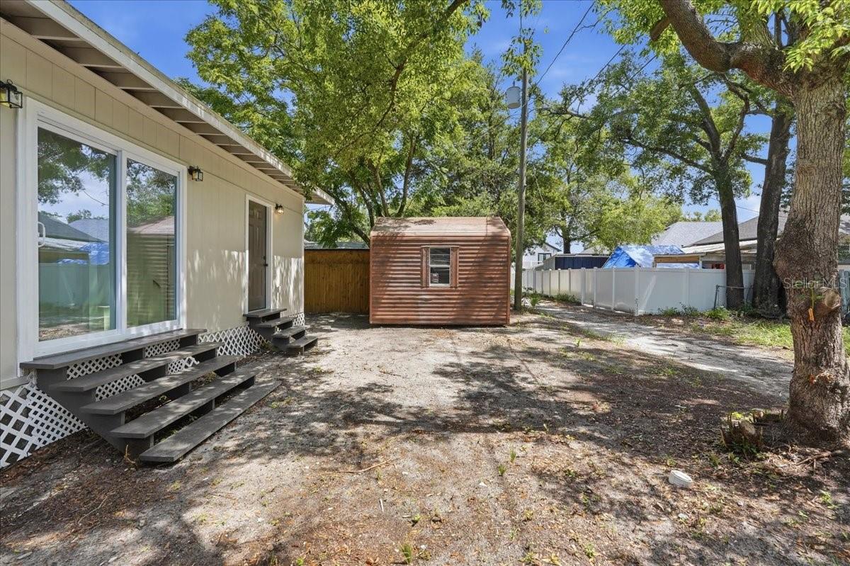 3705 N HIGHLAND AVE — photo 19