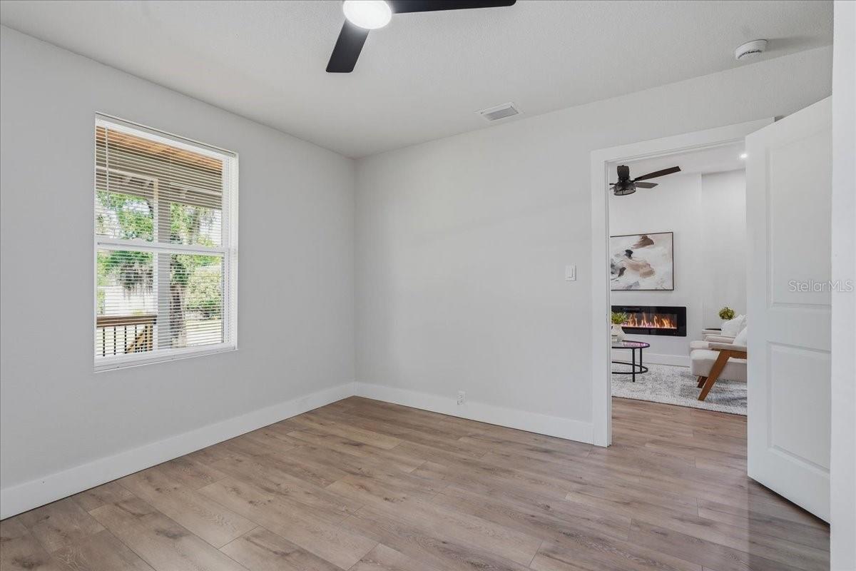 3705 N HIGHLAND AVE — photo 13